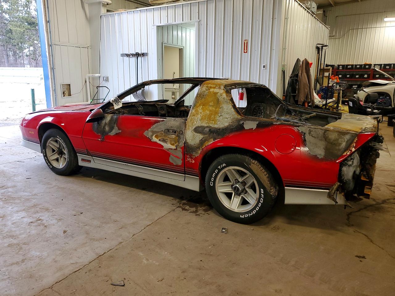 1987 Chevrolet Camaro Red vin: 1G1FP21F2HL151199