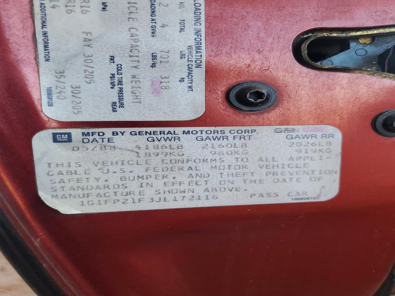 1988 Chevrolet Camaro Red vin: 1G1FP21F3JL172116