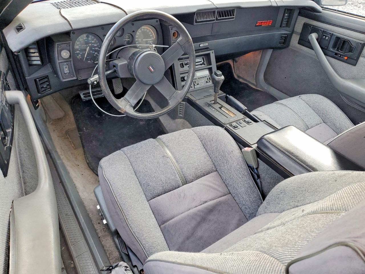 1988 Chevrolet Camaro Gray vin: 1G1FP21F4JL134524