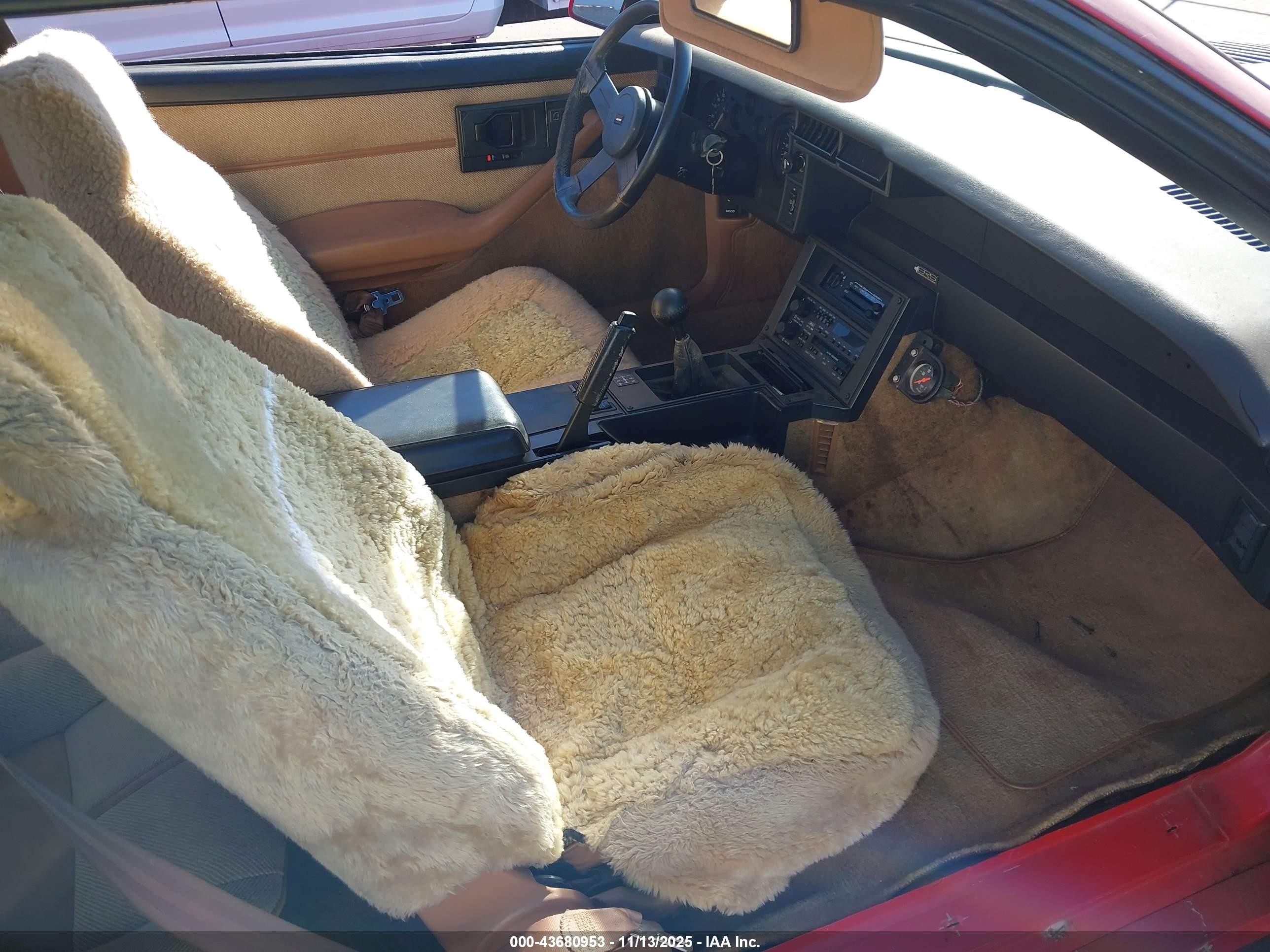 1989 Chevrolet Camaro   Red vin: 1G1FP21F9KL132317