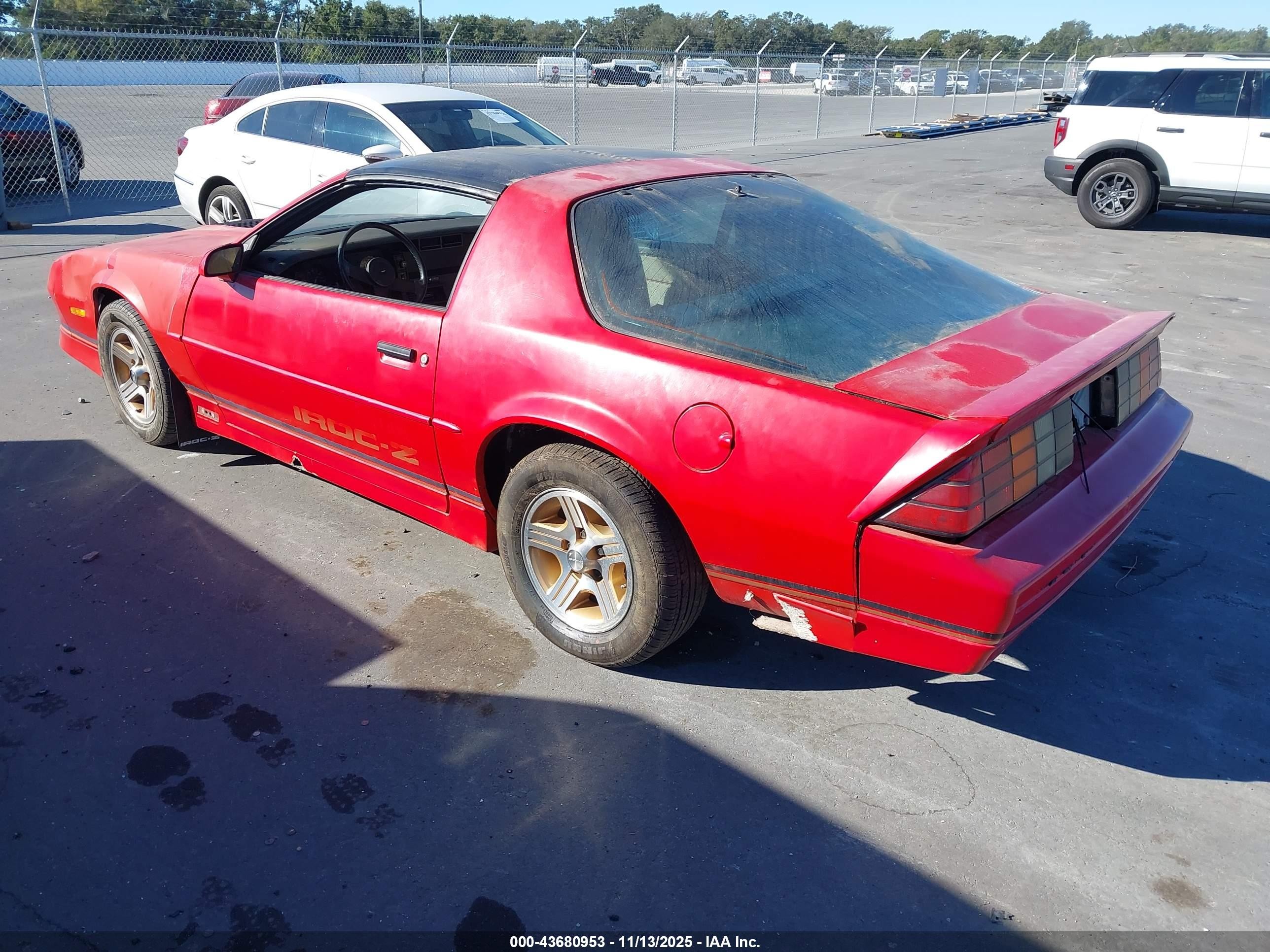 1989 Chevrolet Camaro   Red vin: 1G1FP21F9KL132317
