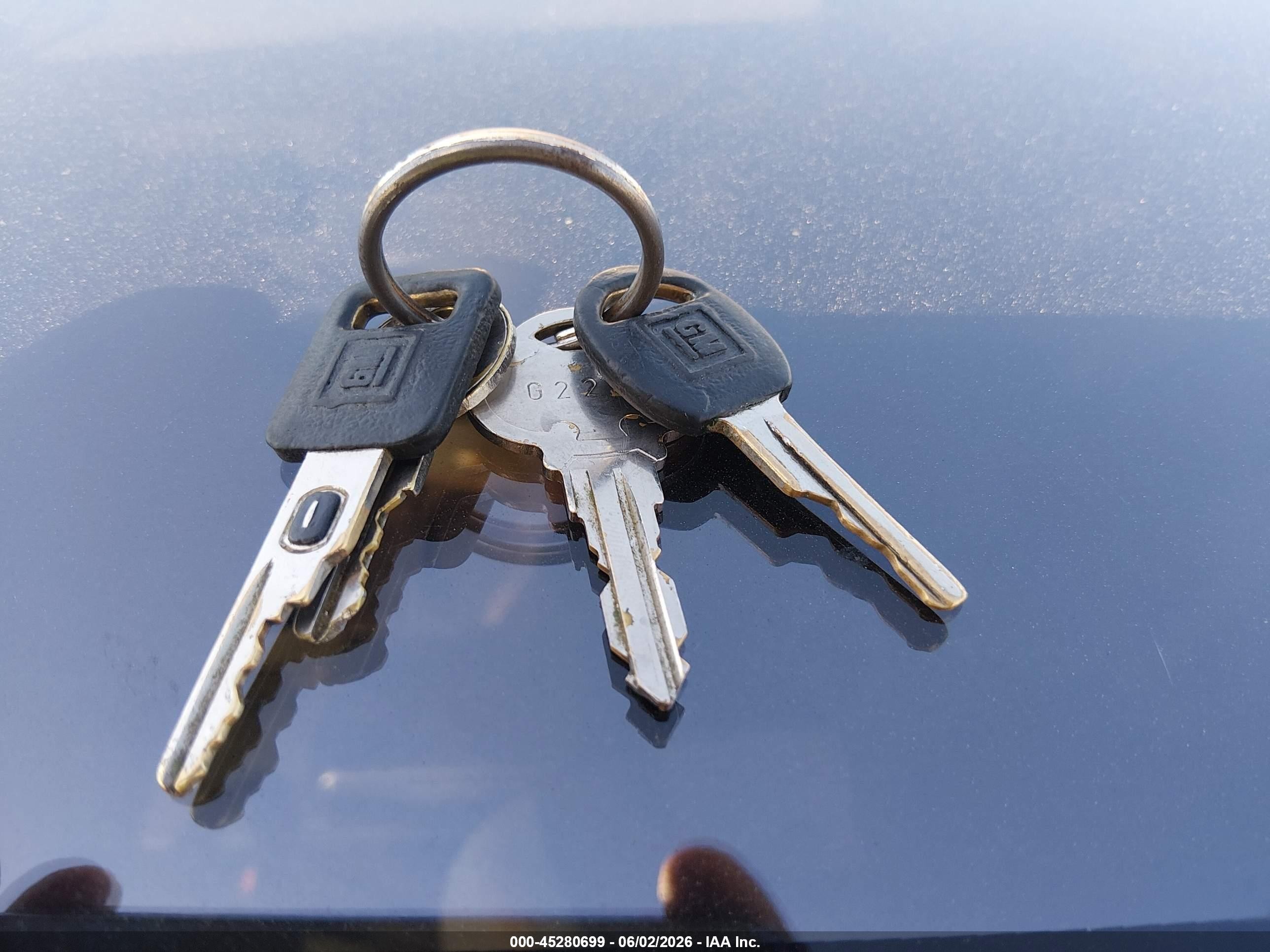 1989 Chevrolet Camaro   Темно-бордовый vin: 1G1FP21S1KL103777