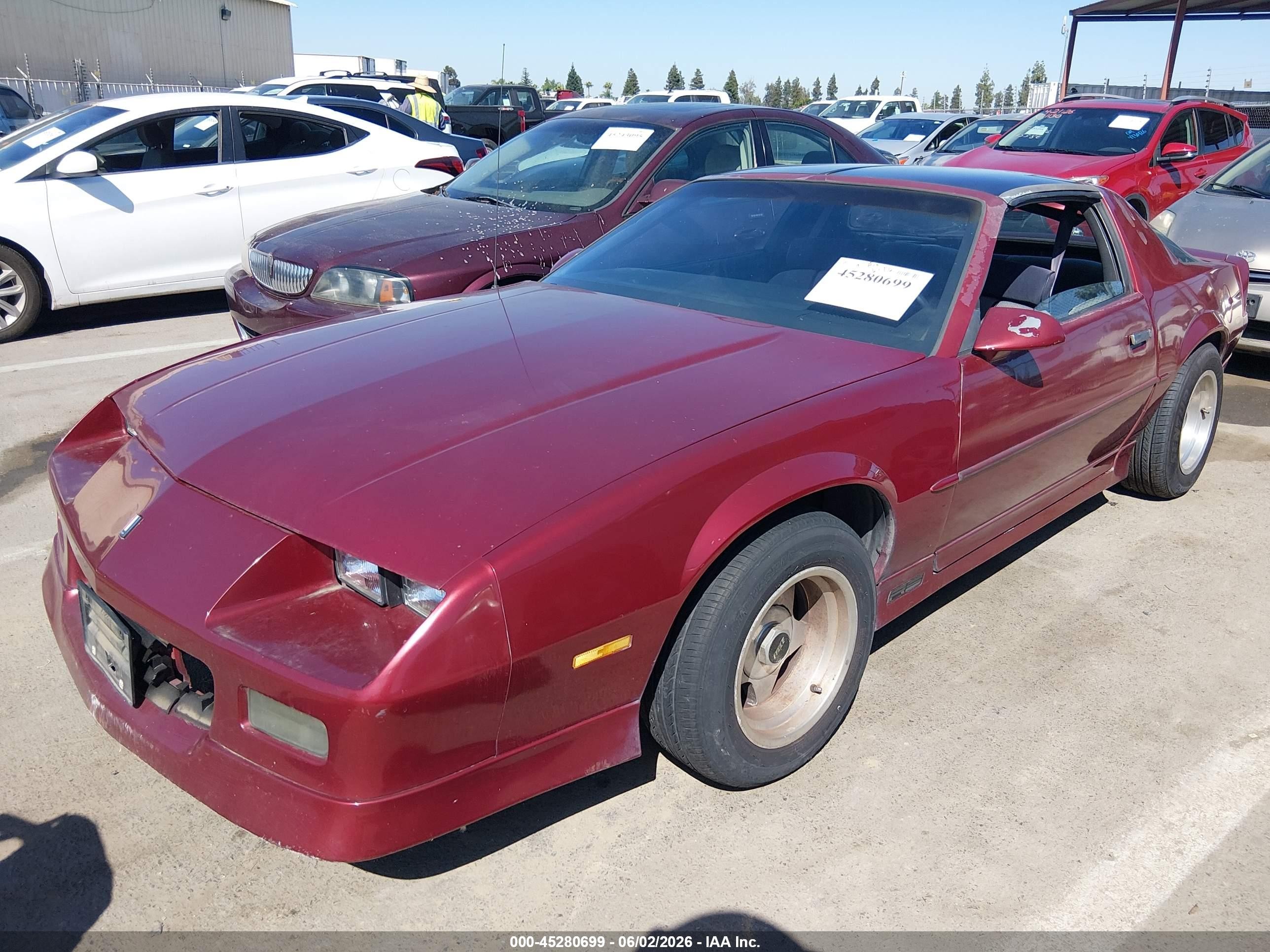 1989 Chevrolet Camaro   Темно-бордовый vin: 1G1FP21S1KL103777