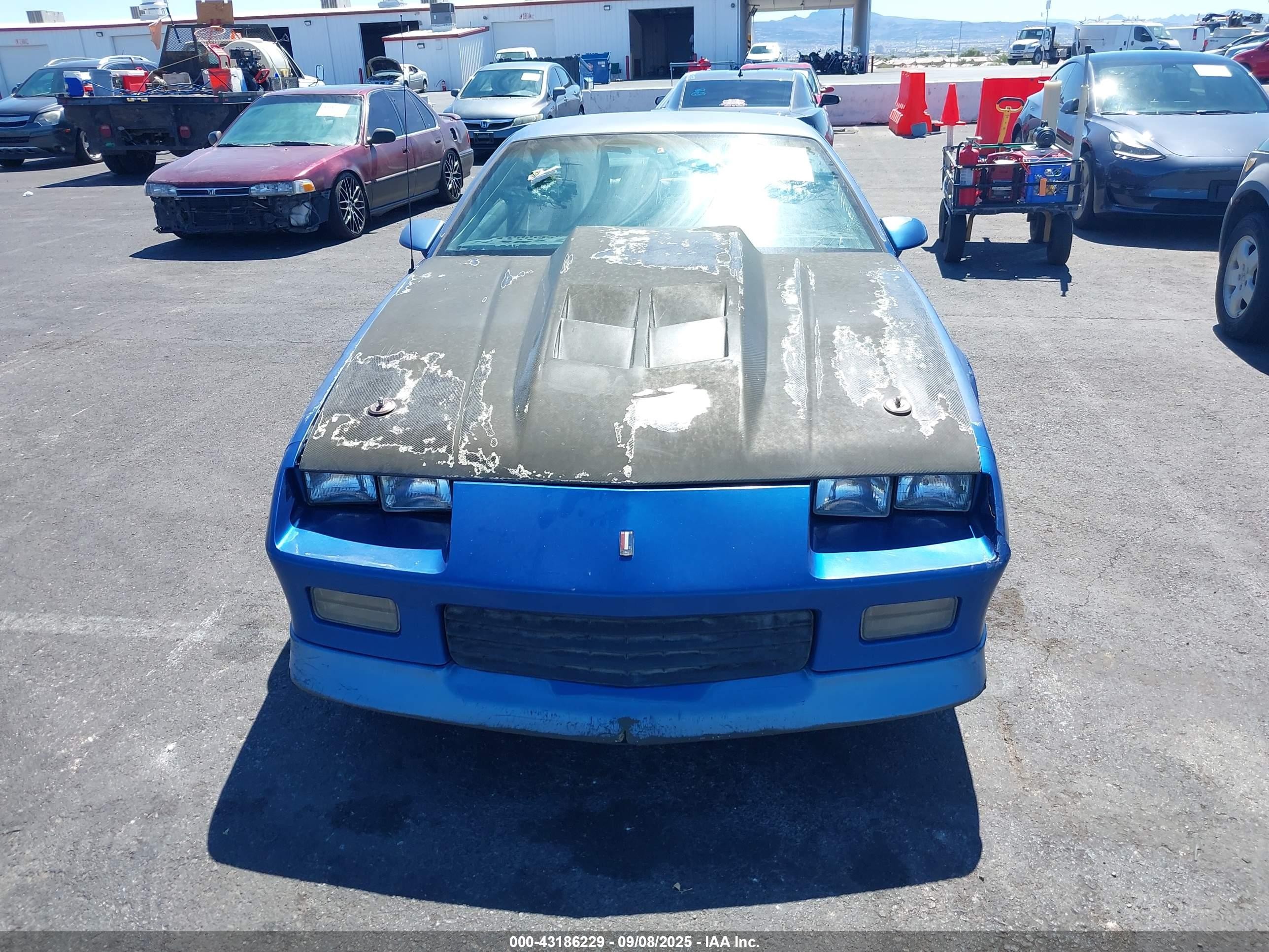 1989 Chevrolet Camaro   Синий vin: 1G1FP21S7KL147458