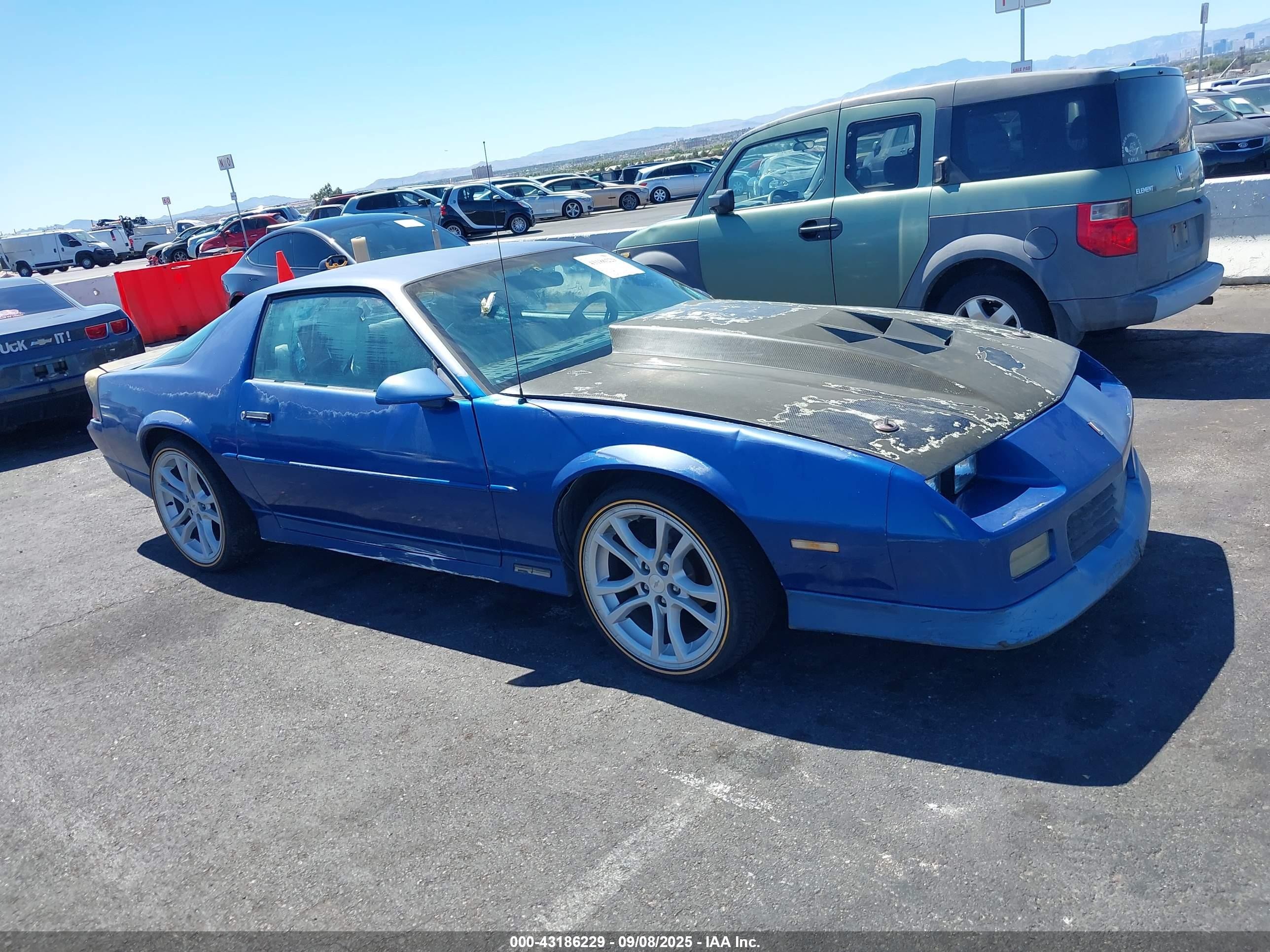 1989 Chevrolet Camaro   Синий vin: 1G1FP21S7KL147458