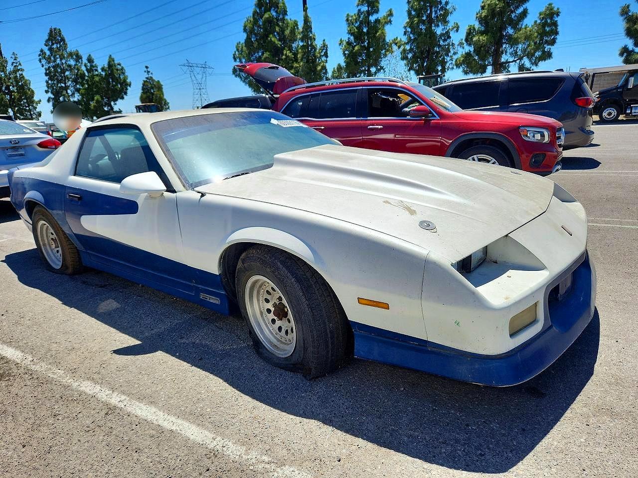 1989 Chevrolet Camaro Two Tone vin: 1G1FP21SXKL182768