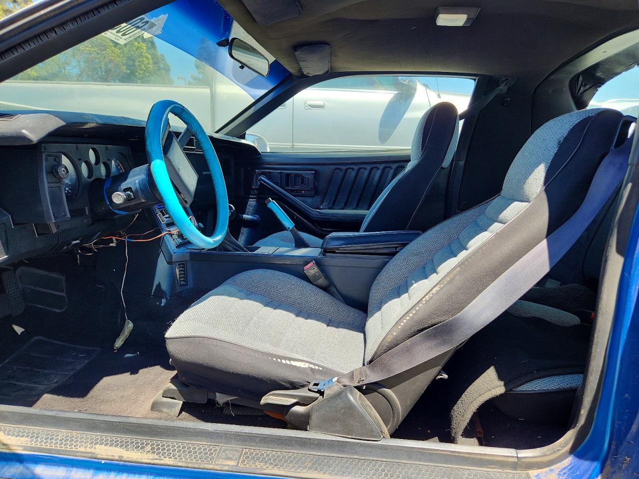 1989 Chevrolet Camaro Two Tone vin: 1G1FP21SXKL182768