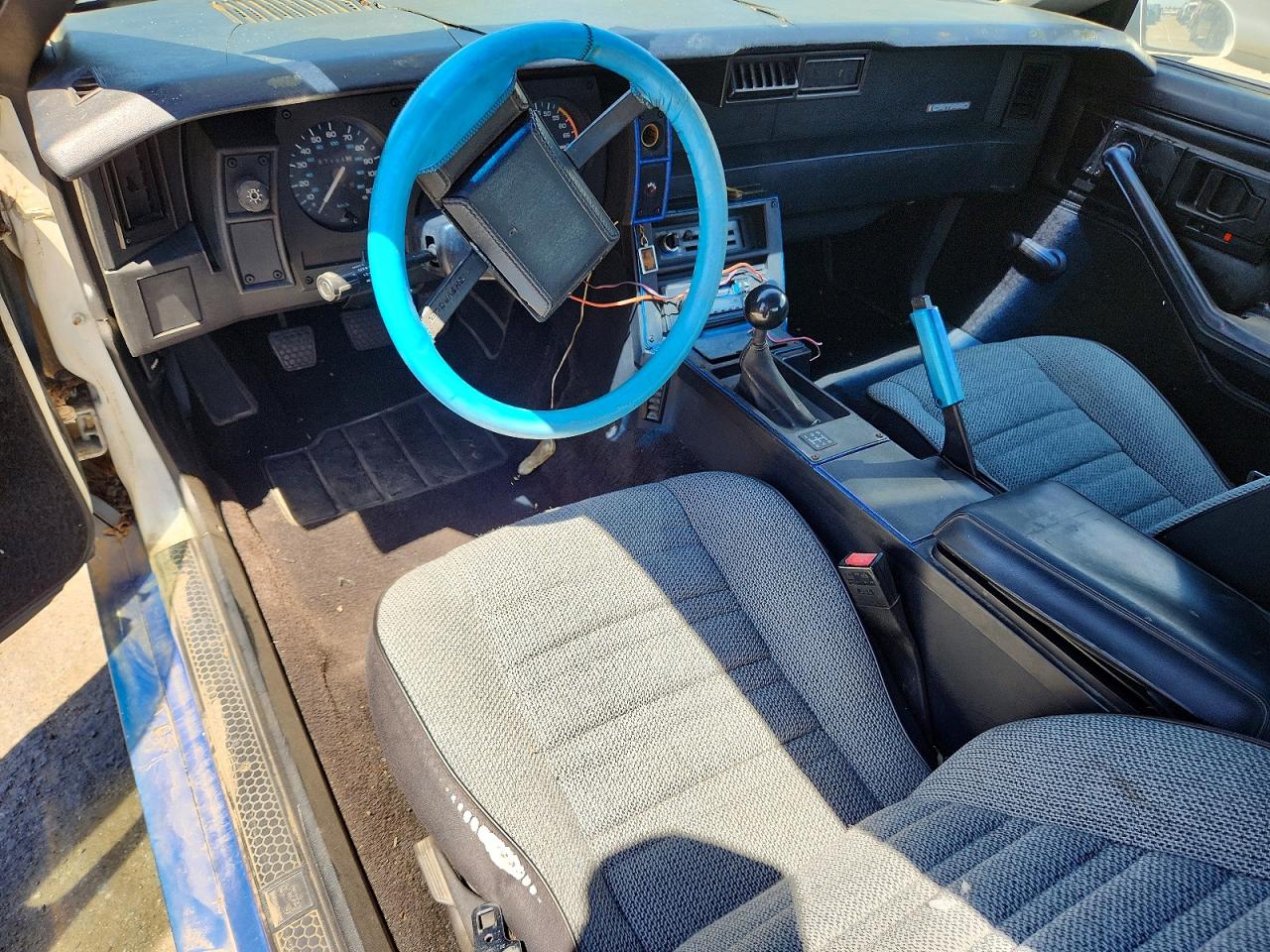 1989 Chevrolet Camaro Two Tone vin: 1G1FP21SXKL182768