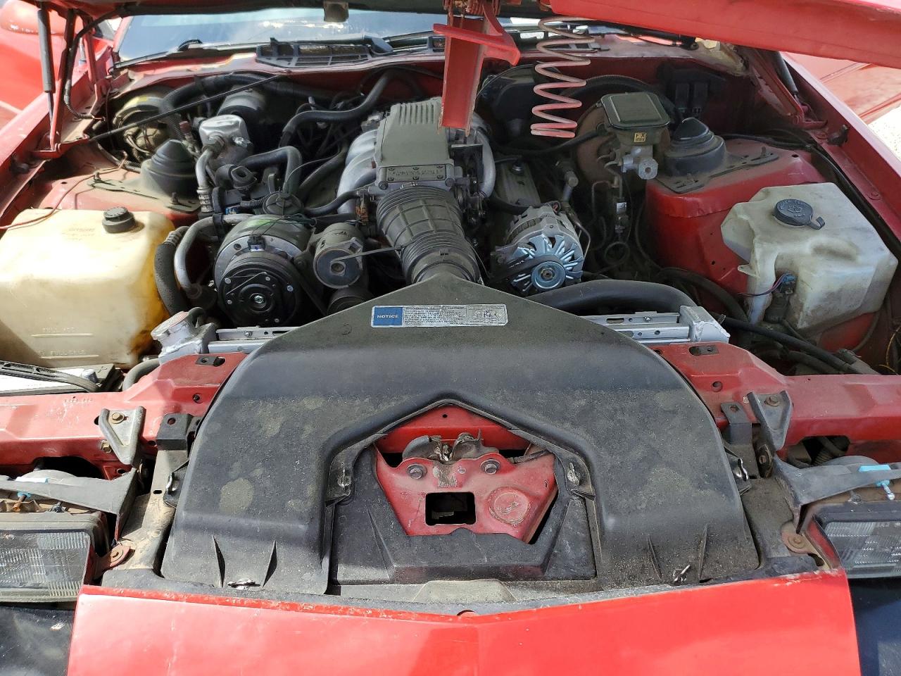 1991 Chevrolet Camaro Z28 Red vin: 1G1FP2381ML135925