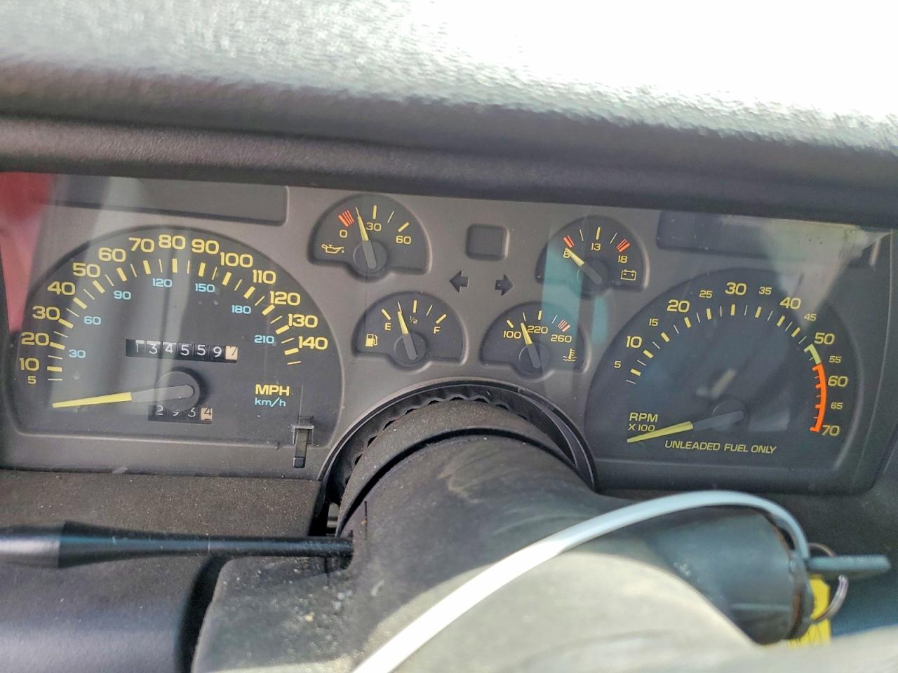 1991 Chevrolet Camaro Z28 Red vin: 1G1FP2381ML135925