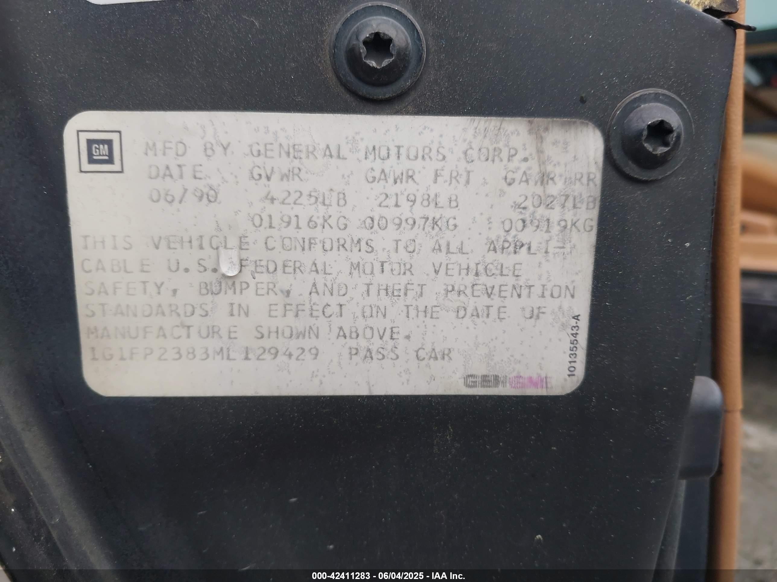 1991 Chevrolet Camaro Z28 Black vin: 1G1FP2383ML129429