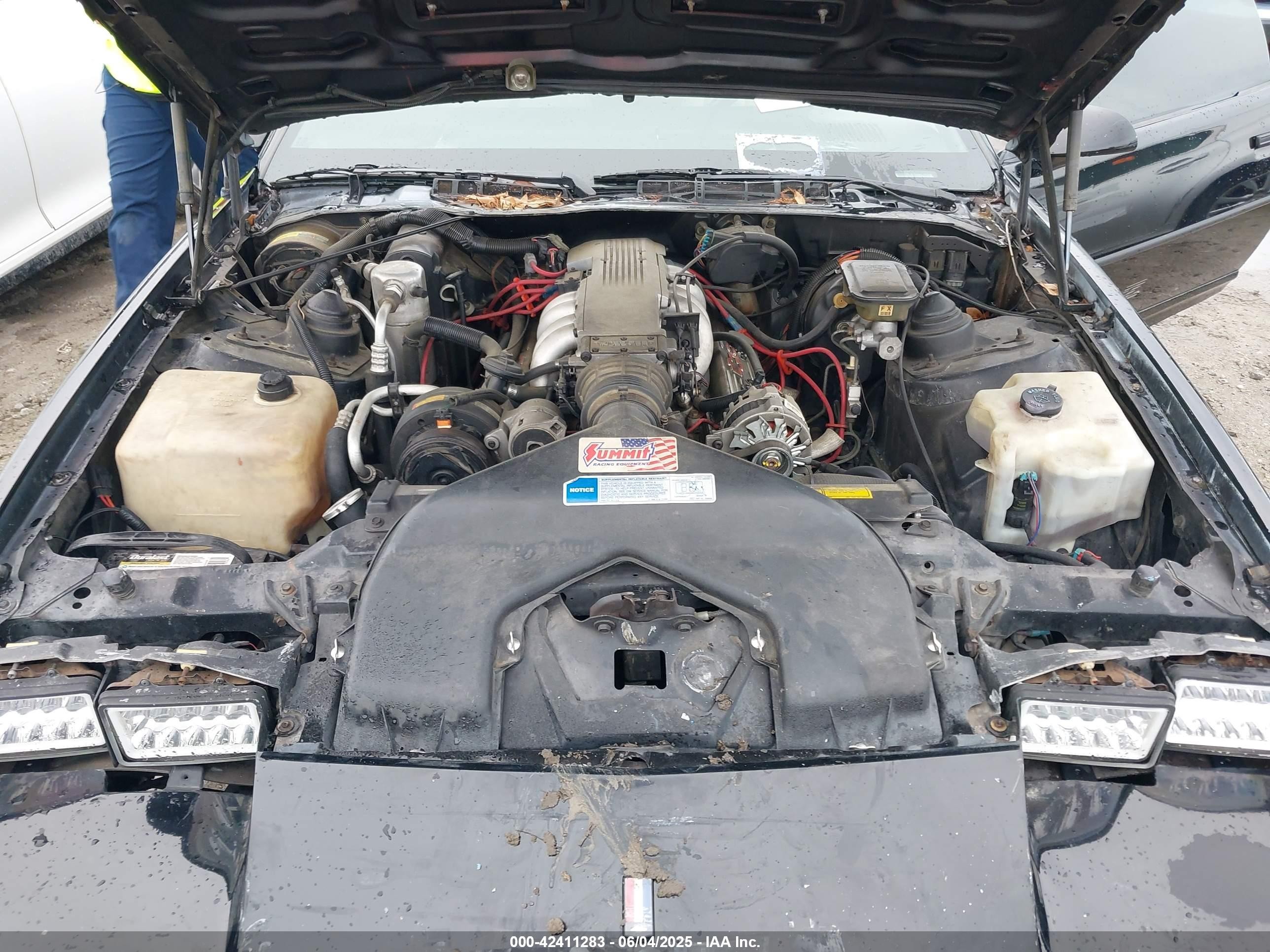 1991 Chevrolet Camaro Z28 Black vin: 1G1FP2383ML129429