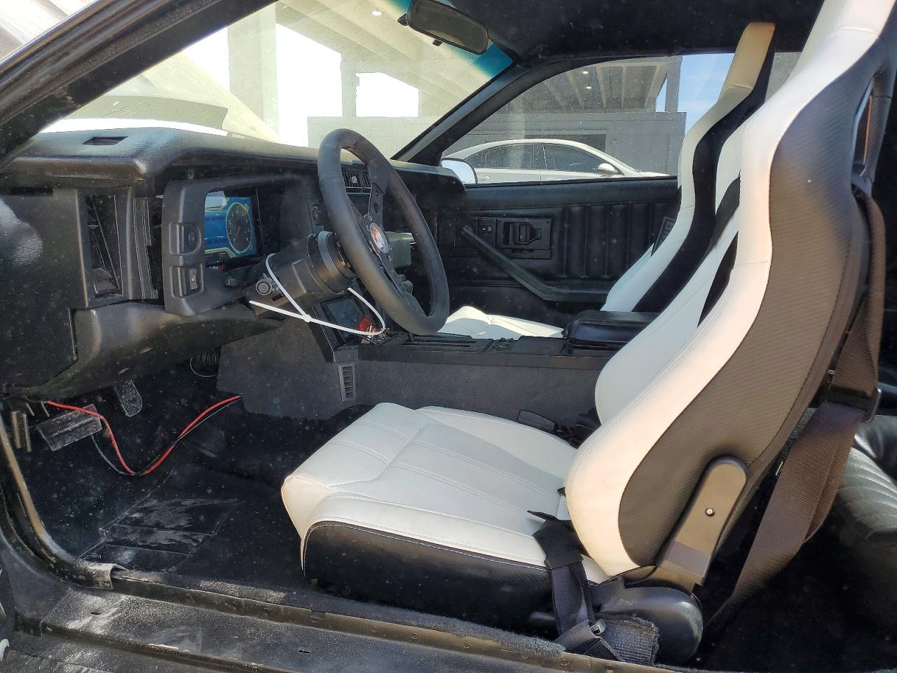 1992 Chevrolet Camaro Z28 Black vin: 1G1FP2385NL119745
