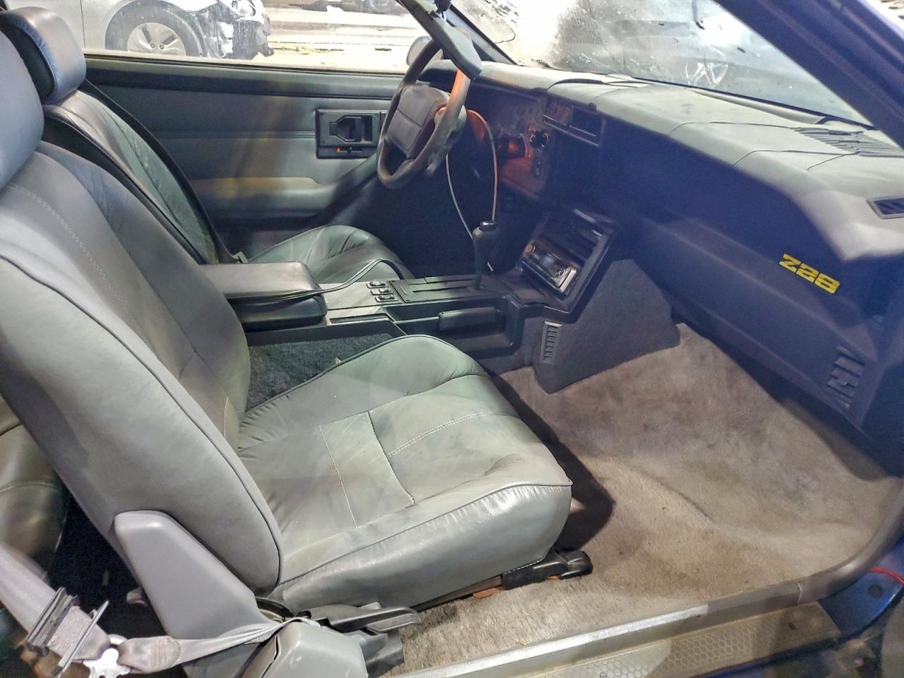 1991 Chevrolet Camaro Z28 Blue vin: 1G1FP2388ML100203