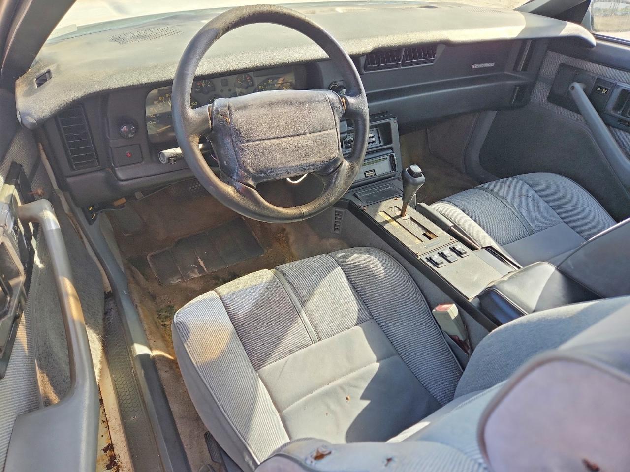 1991 Chevrolet Camaro Rs White vin: 1G1FP23E0ML128891
