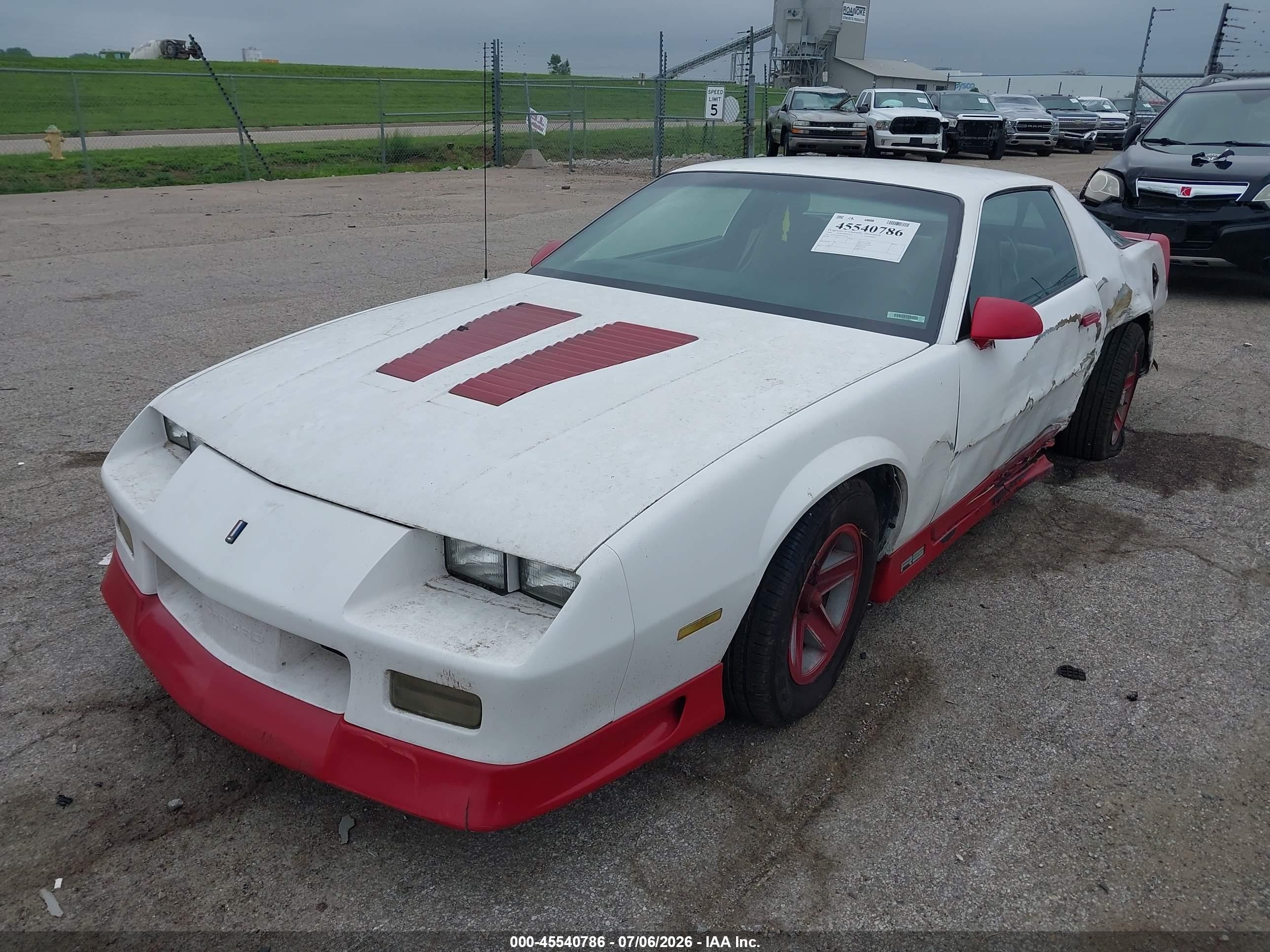 1992 Chevrolet Camaro Rs Белый vin: 1G1FP23E6NL155255