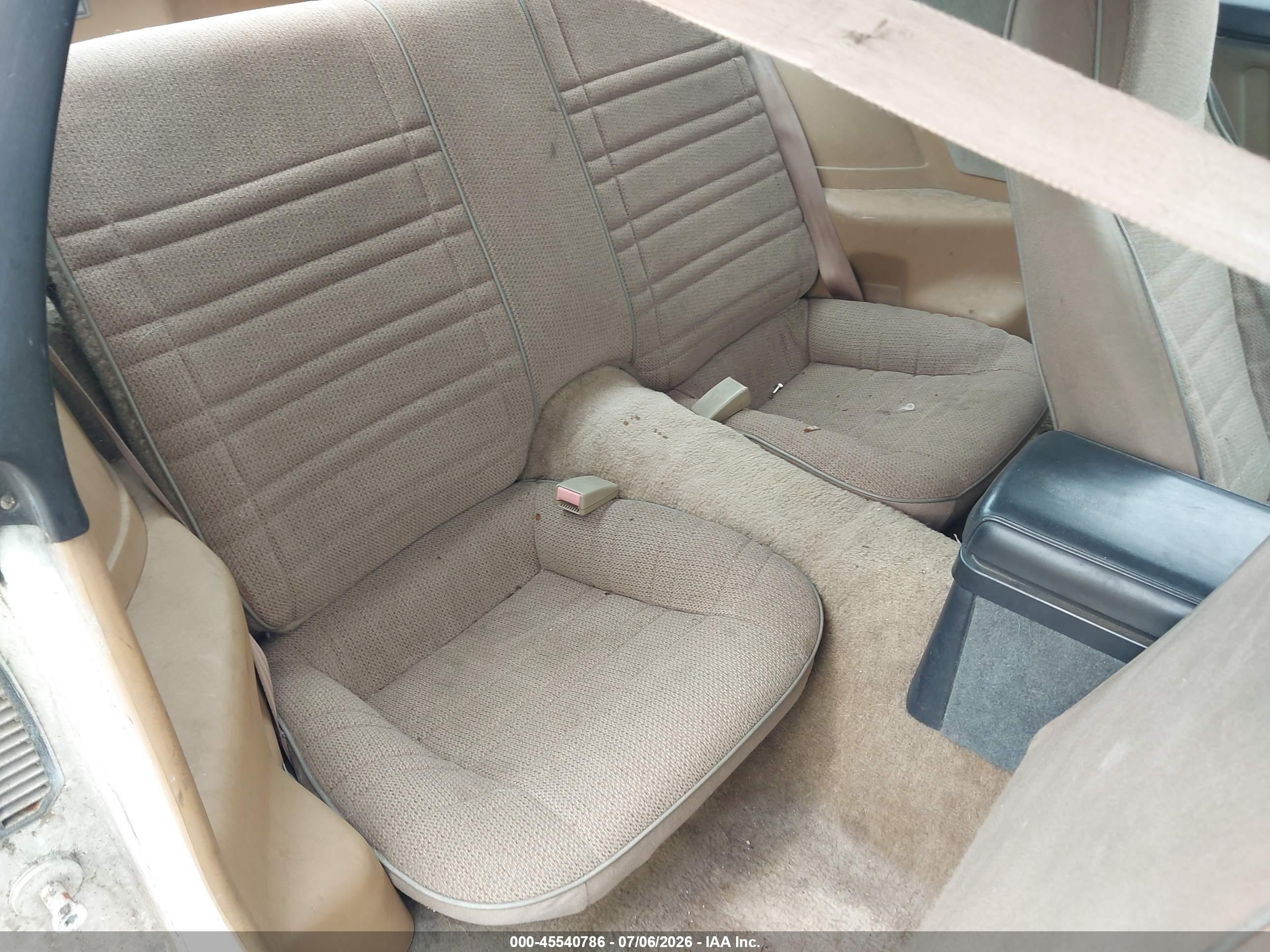 1992 Chevrolet Camaro Rs Белый vin: 1G1FP23E6NL155255