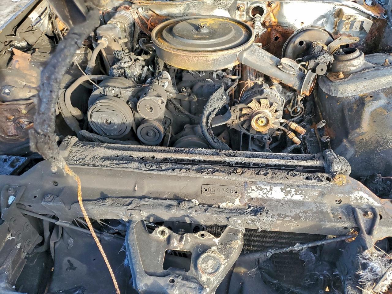1992 Chevrolet Camaro Rs Пожар vin: 1G1FP23E7NL142000