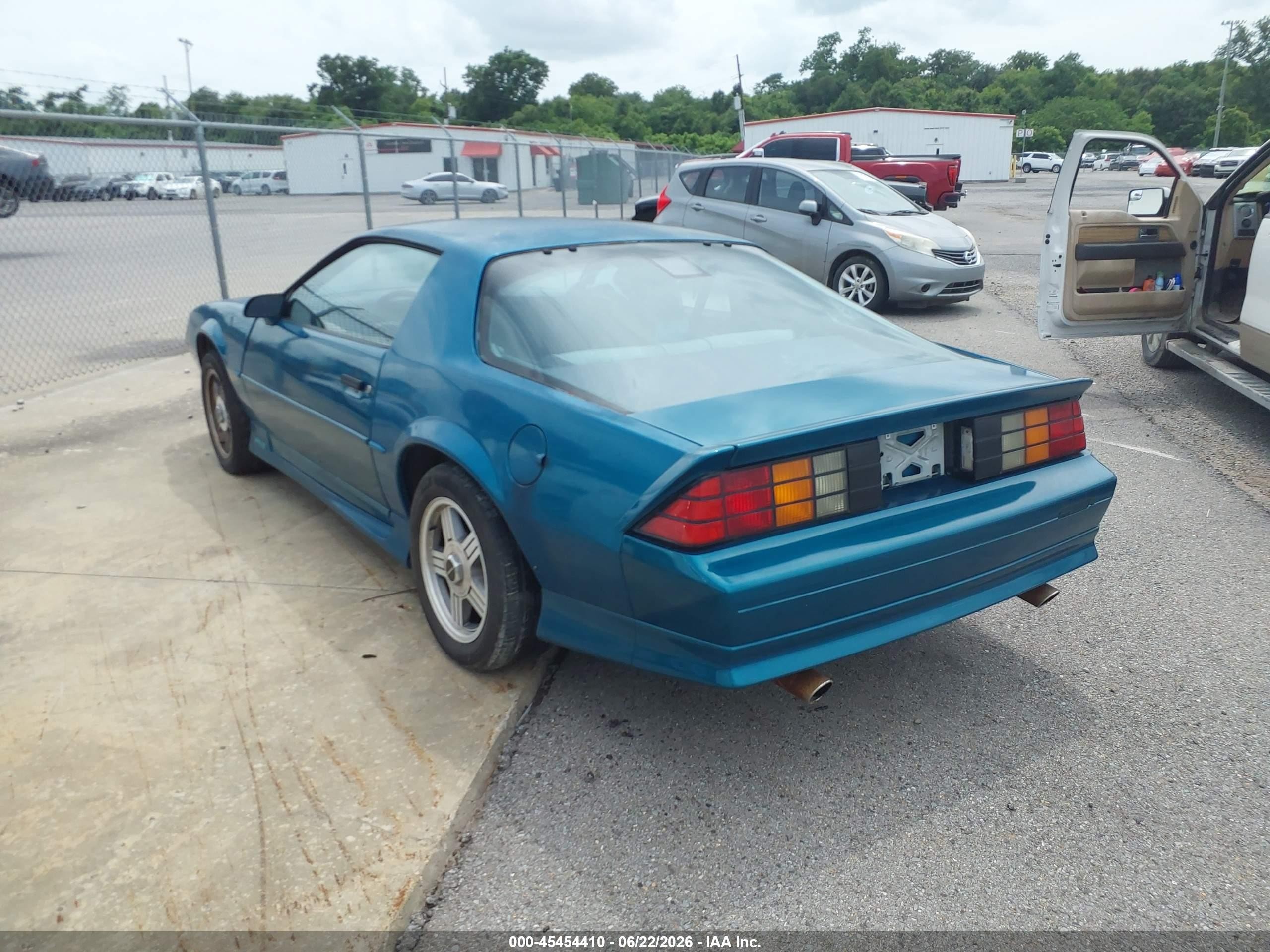 1991 Chevrolet Camaro Rs Green vin: 1G1FP23E9ML176194