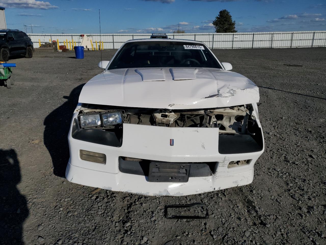 1991 Chevrolet Camaro Z28 White vin: 1G1FP23FXML150390