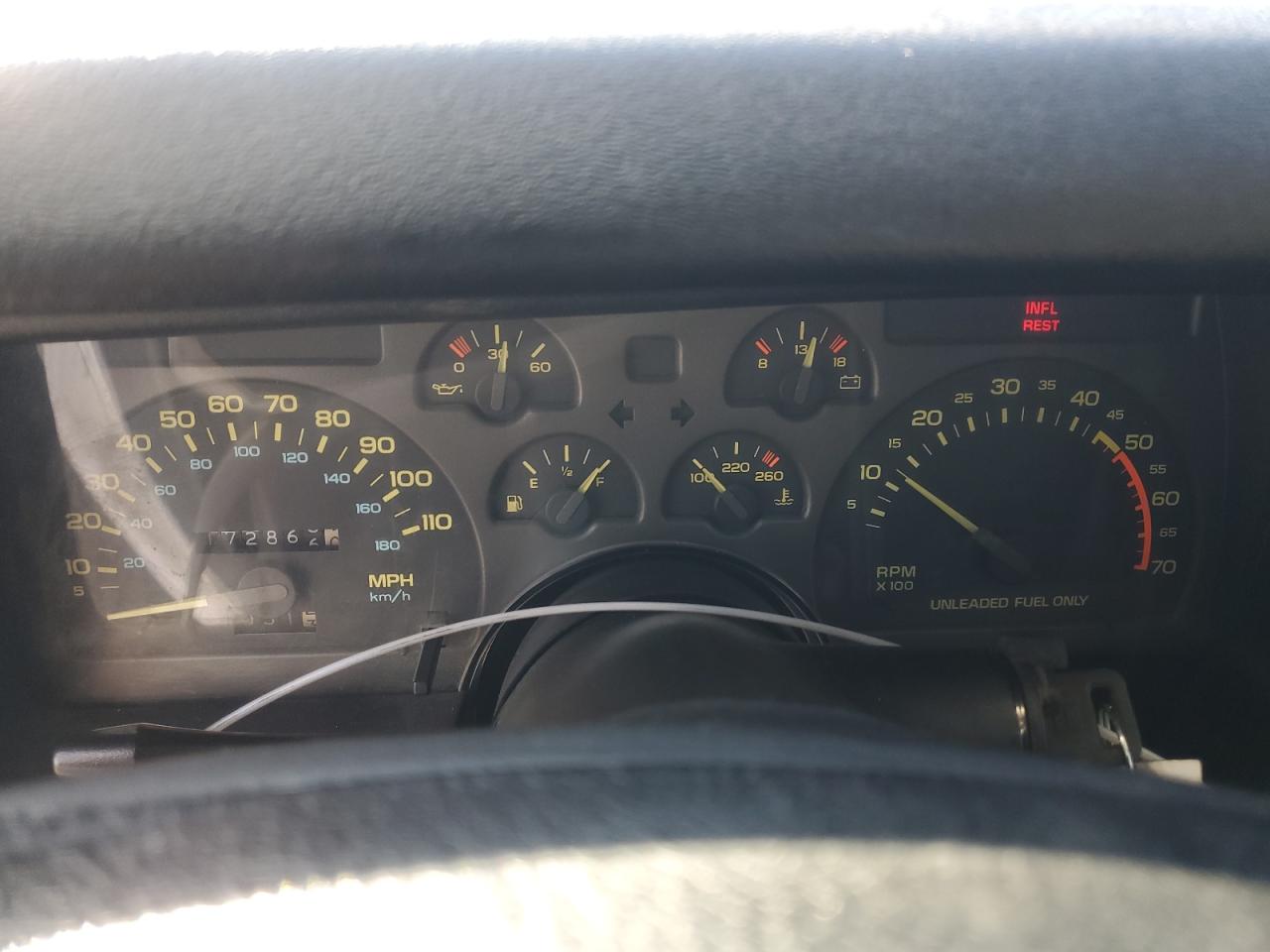 1991 Chevrolet Camaro Z28 White vin: 1G1FP23FXML150390