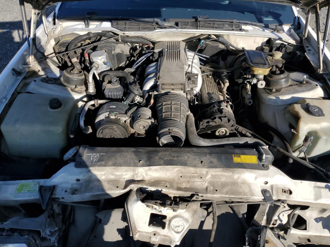 1991 Chevrolet Camaro Z28 White vin: 1G1FP23FXML150390