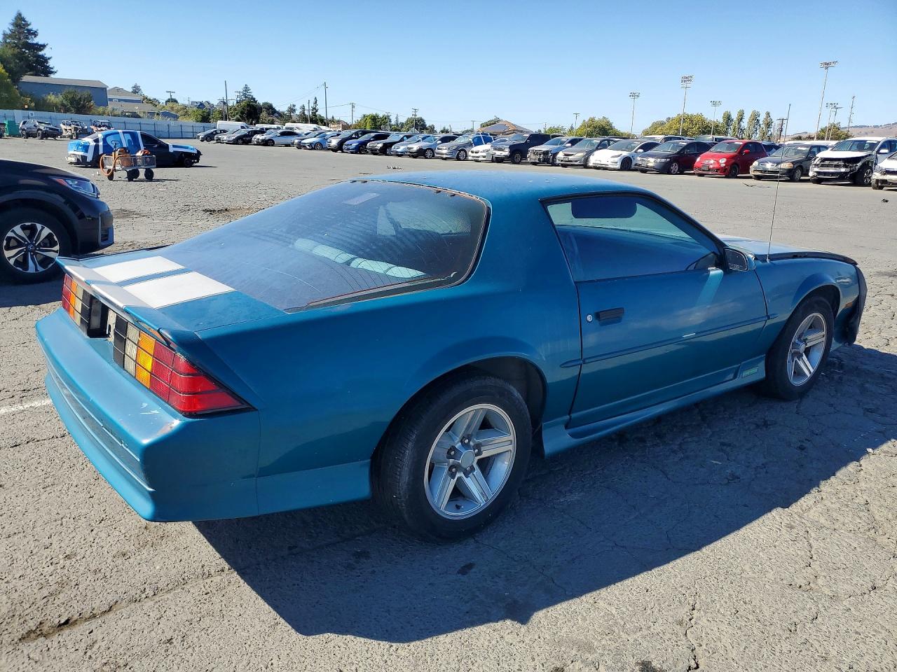 1991 Chevrolet Camaro Rs Teal vin: 1G1FP23T0ML184635