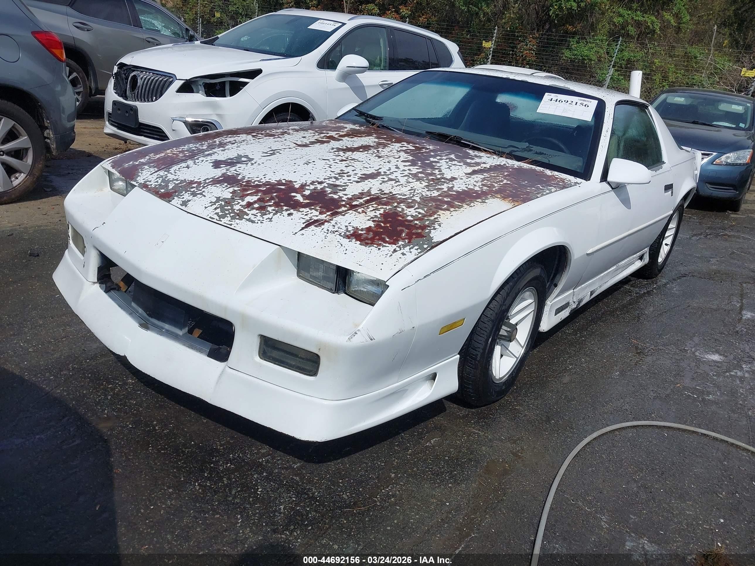 1992 Chevrolet Camaro Rs Белый vin: 1G1FP23T4NL166561
