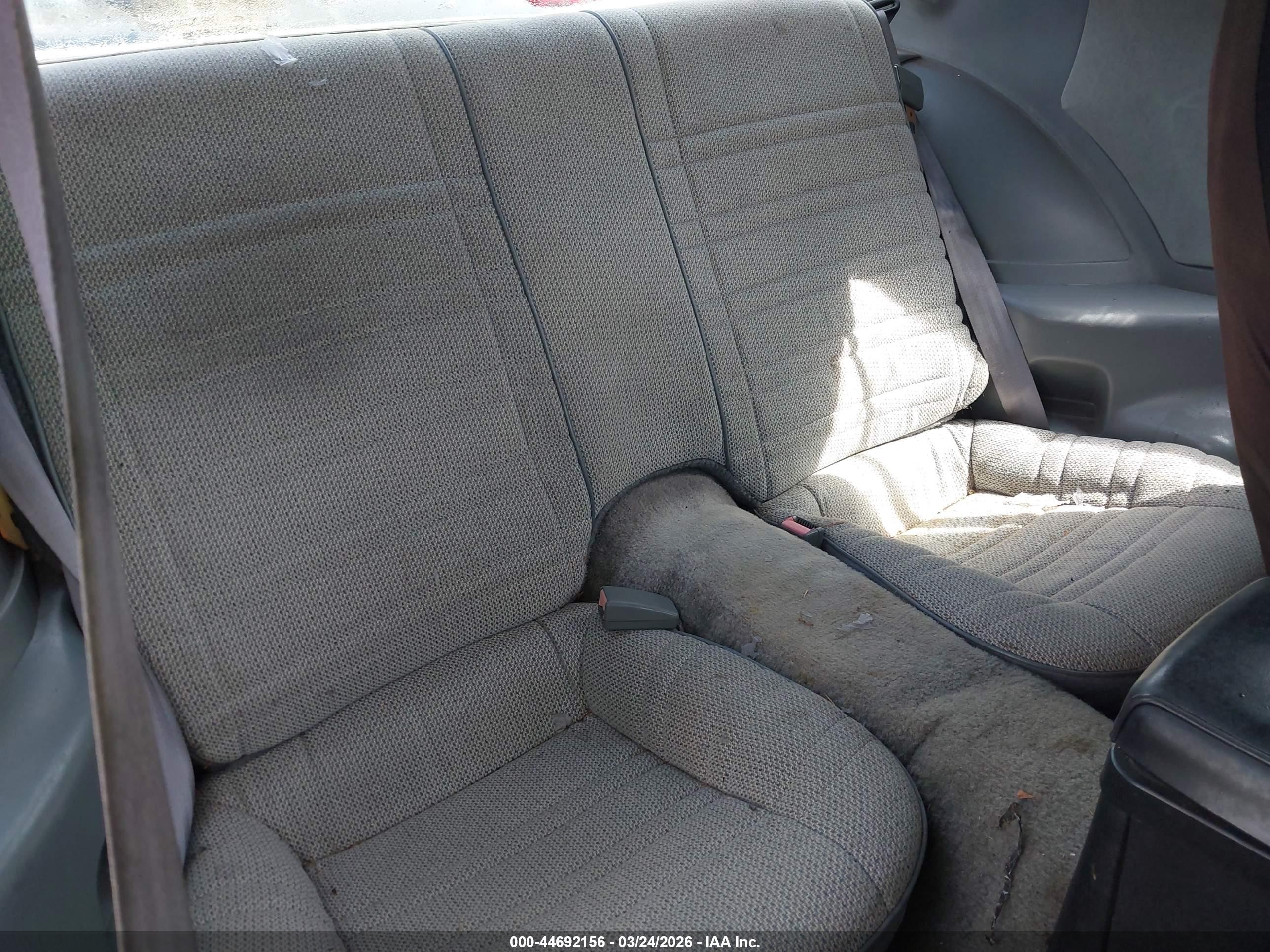 1992 Chevrolet Camaro Rs Белый vin: 1G1FP23T4NL166561