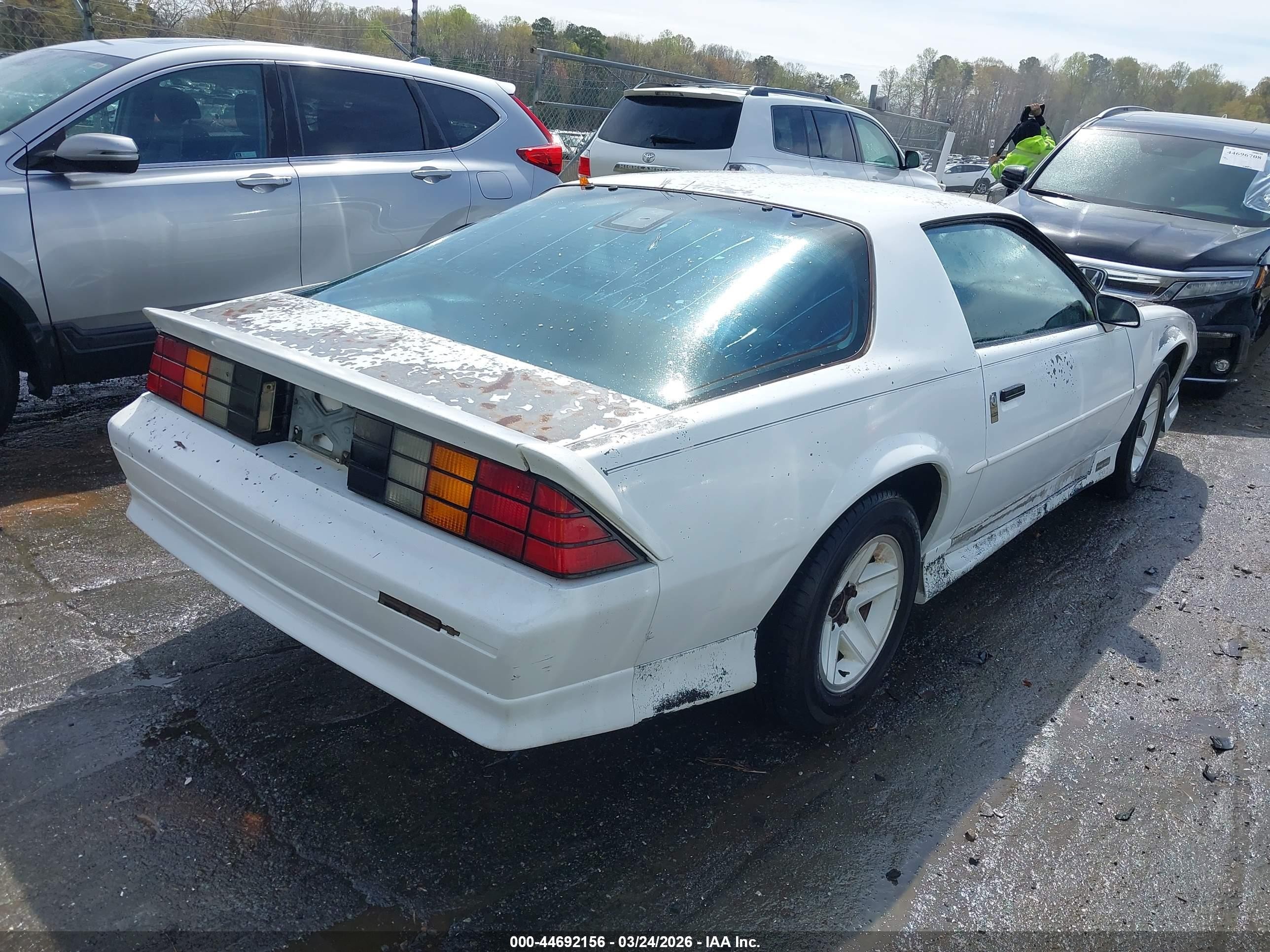 1992 Chevrolet Camaro Rs Белый vin: 1G1FP23T4NL166561
