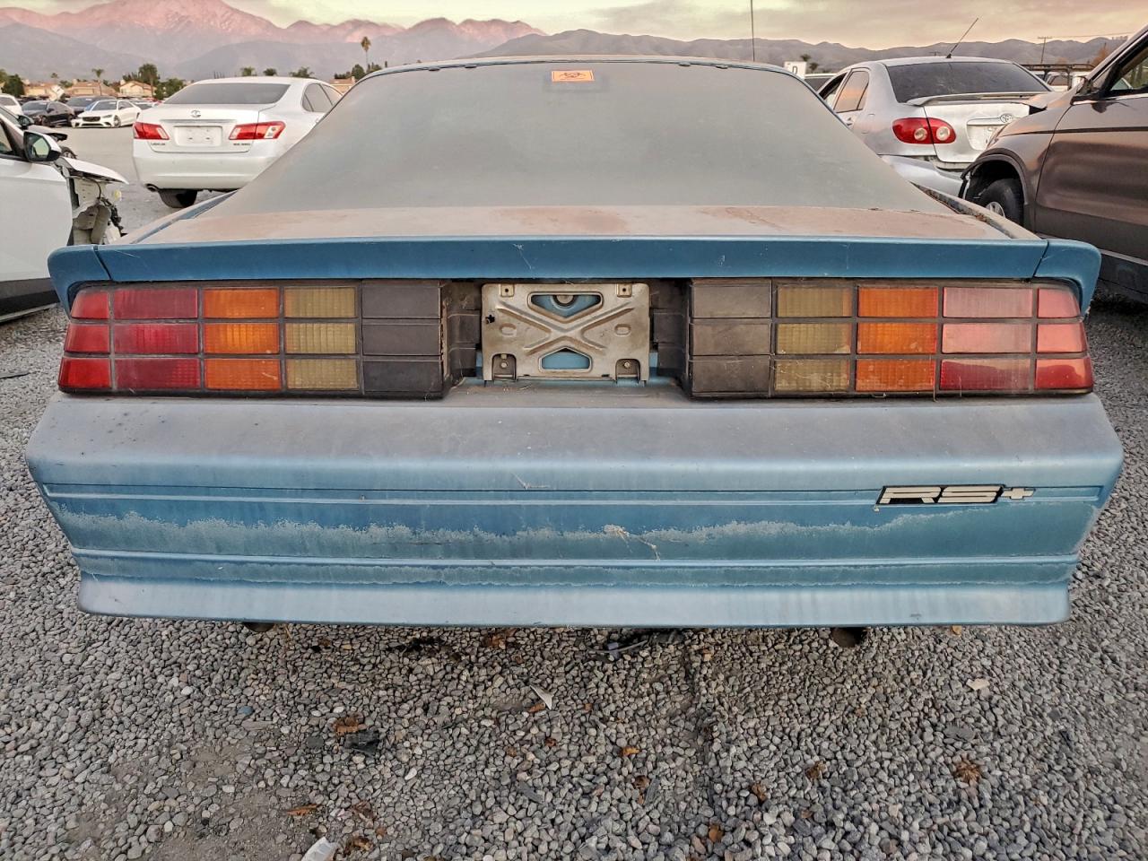 1991 Chev Camaro Синий vin: 1G1FP23T5ML108294