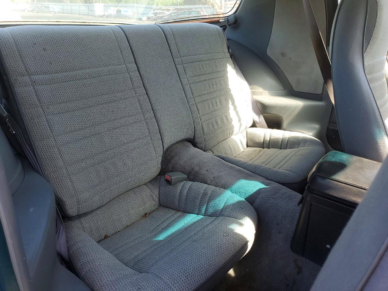 1992 Chevrolet Camaro Rs Teal vin: 1G1FP23T5NL133813