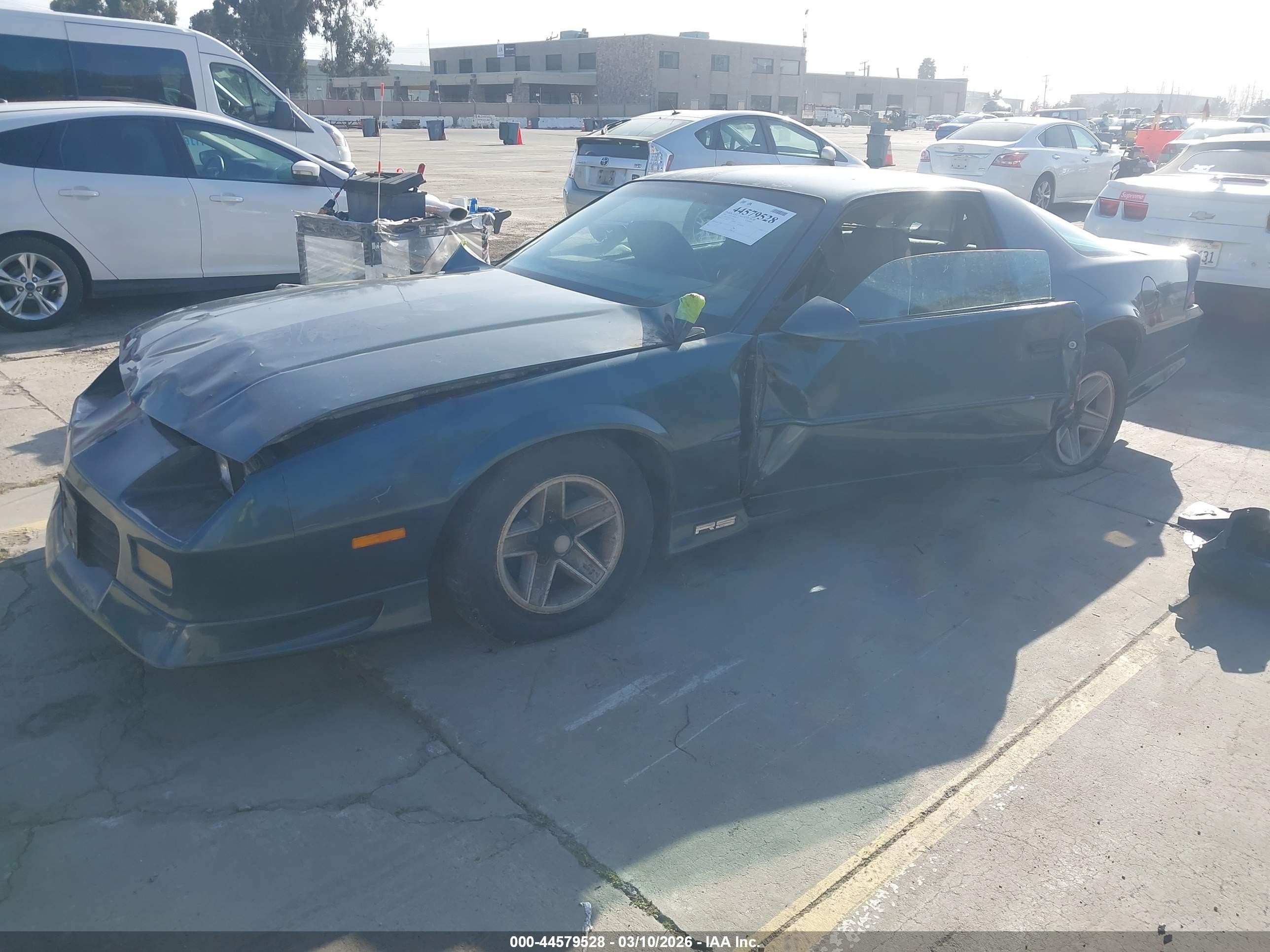1992 Chevrolet Camaro Rs Green vin: 1G1FP23T5NL136792