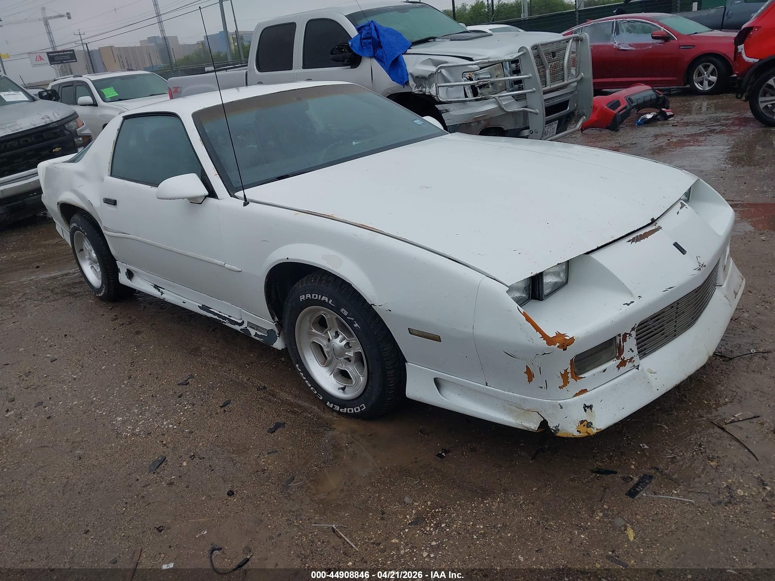 1991 Chevrolet Camaro Rs White vin: 1G1FP23T8ML184690