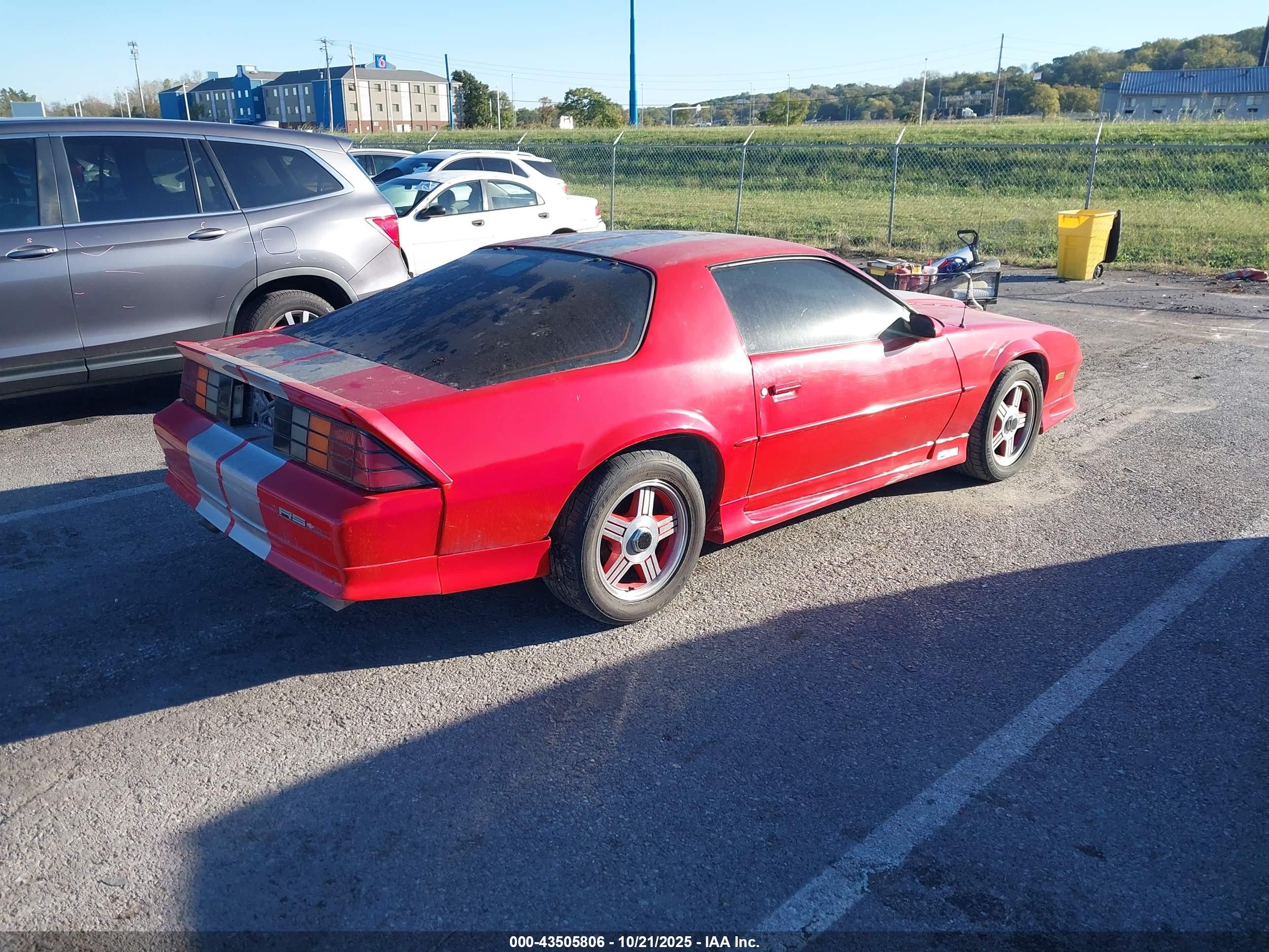 1992 Chevrolet Camaro Rs Red vin: 1G1FP23T8NL110560