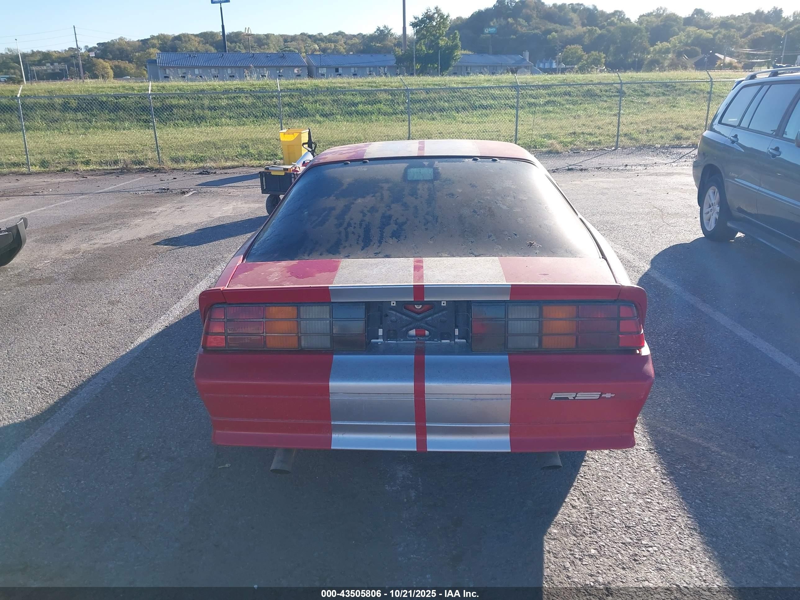 1992 Chevrolet Camaro Rs Red vin: 1G1FP23T8NL110560