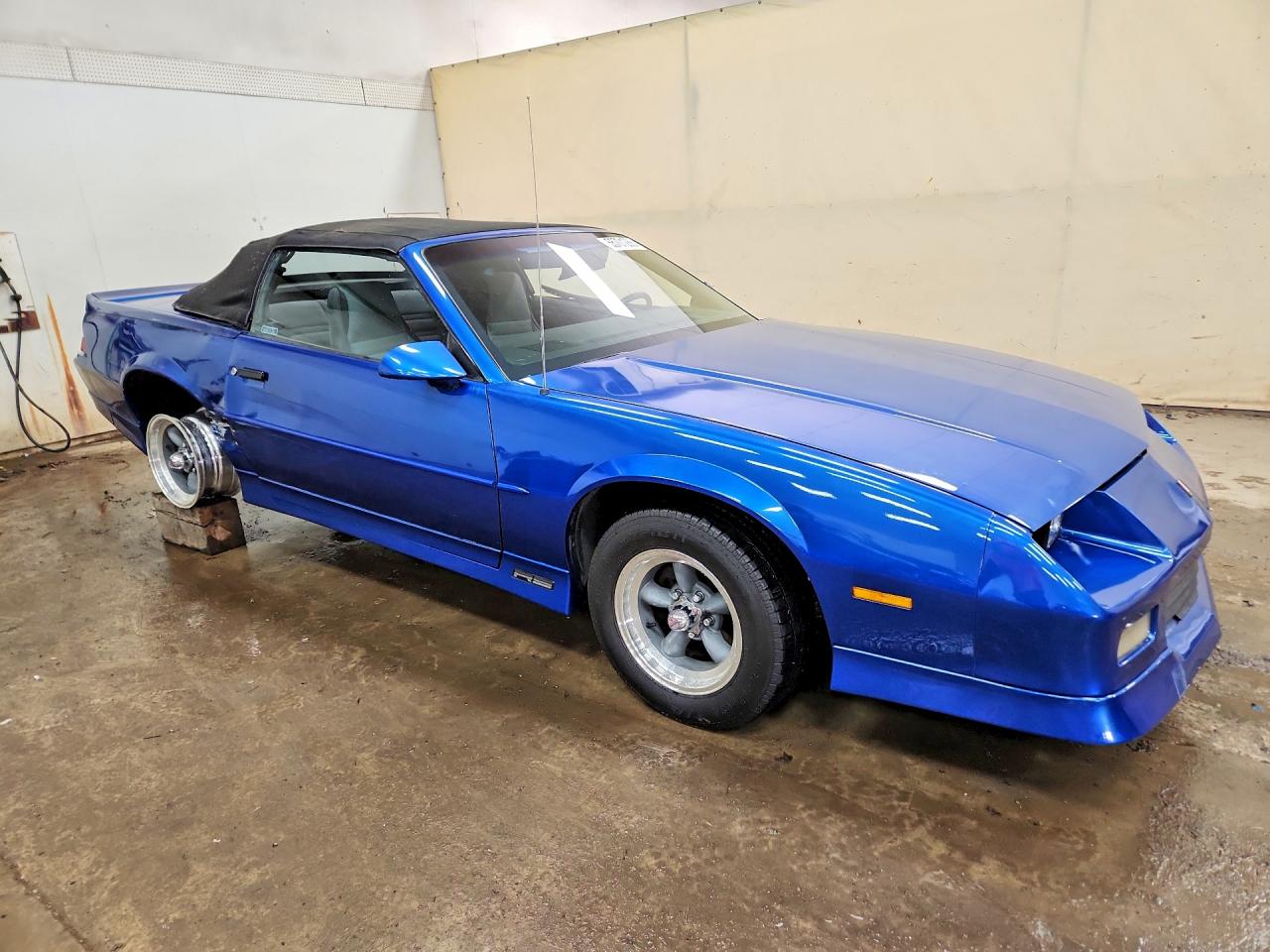 1989 Chevrolet Camaro Blue vin: 1G1FP31E9KL210463
