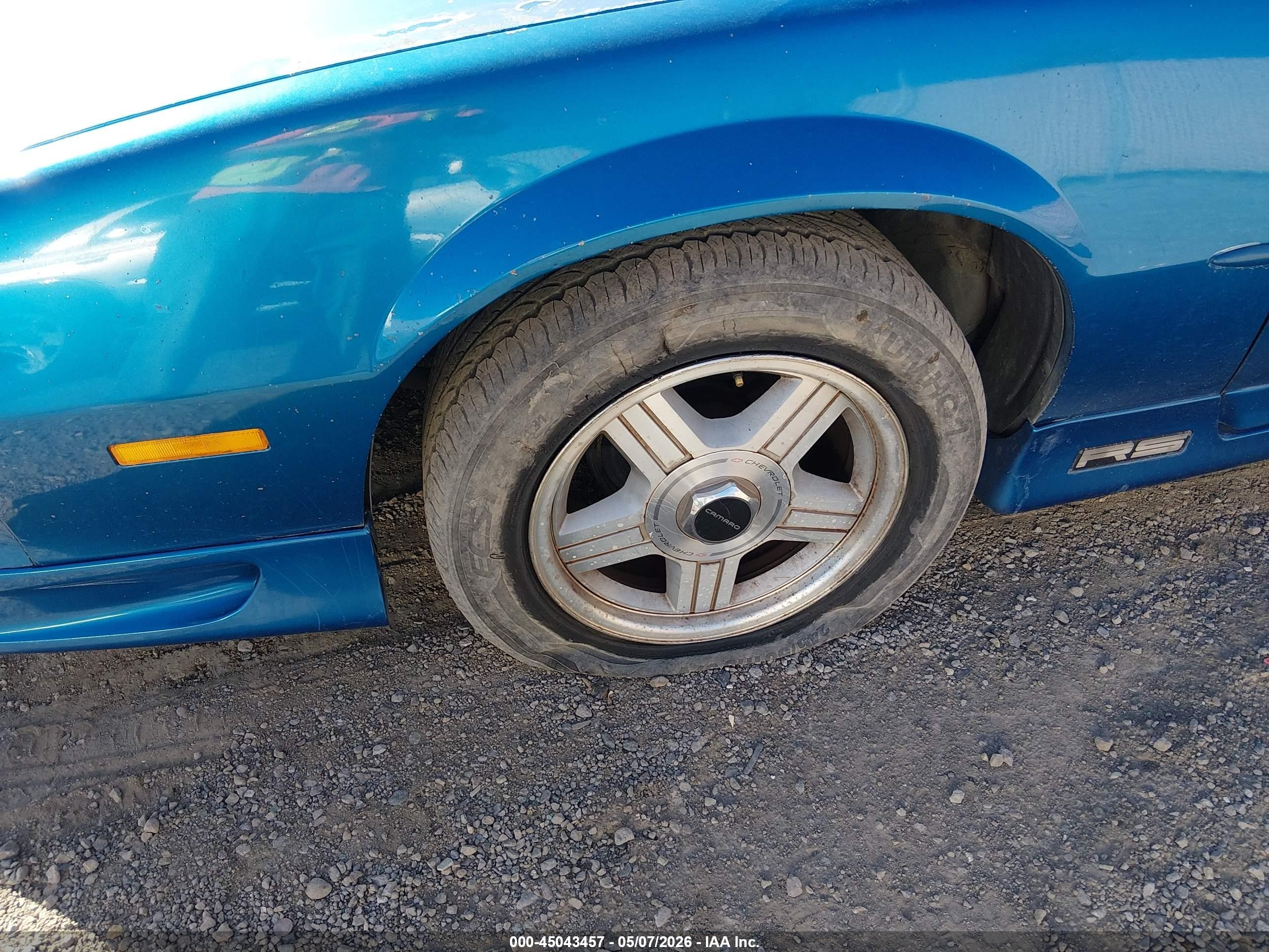1992 Chevrolet Camaro Rs Синий vin: 1G1FP33E0NL161946
