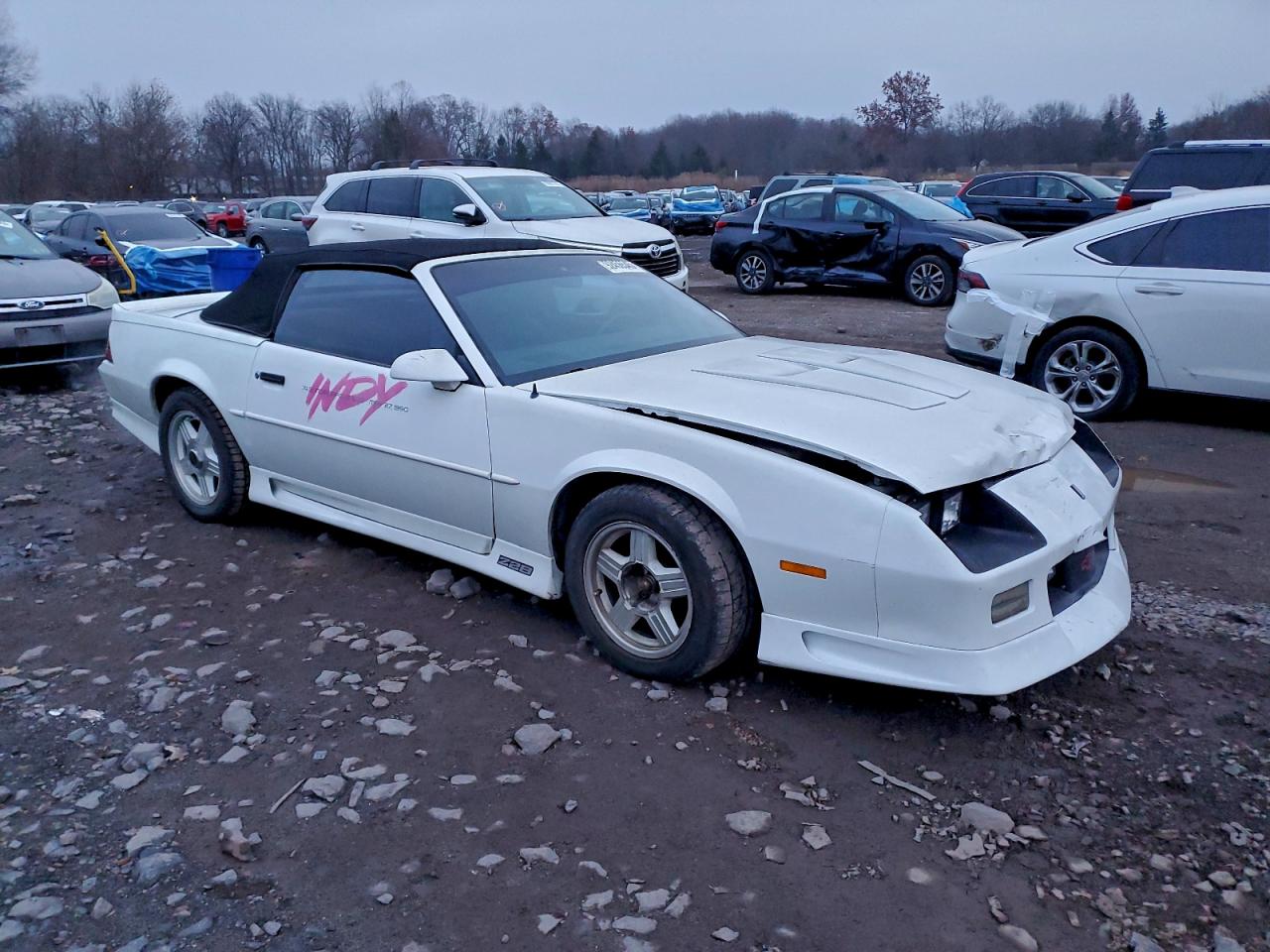 1991 Chevrolet Camaro Z28 White vin: 1G1FP33F3ML109721