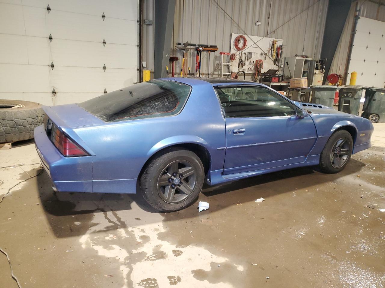1986 Chevrolet Camaro Blue vin: 1G1FP87F0GN155457
