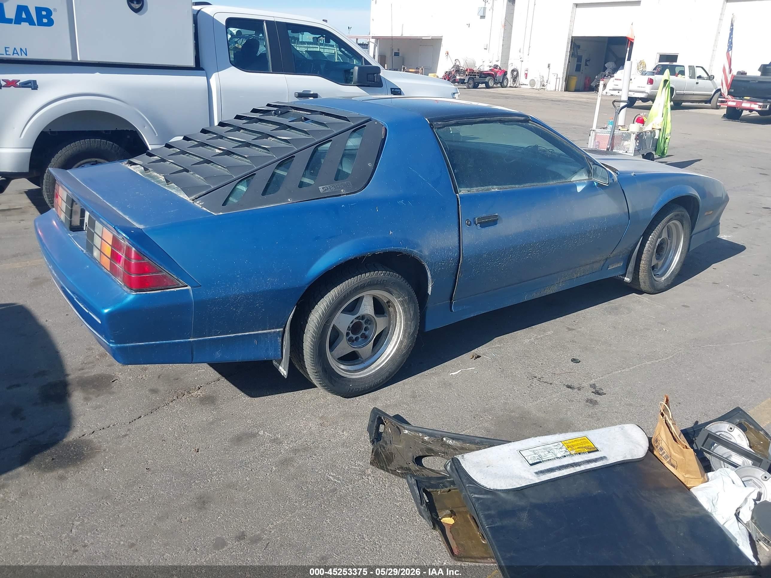 1985 Chevrolet Camaro   Blue vin: 1G1FP87F1FL467328