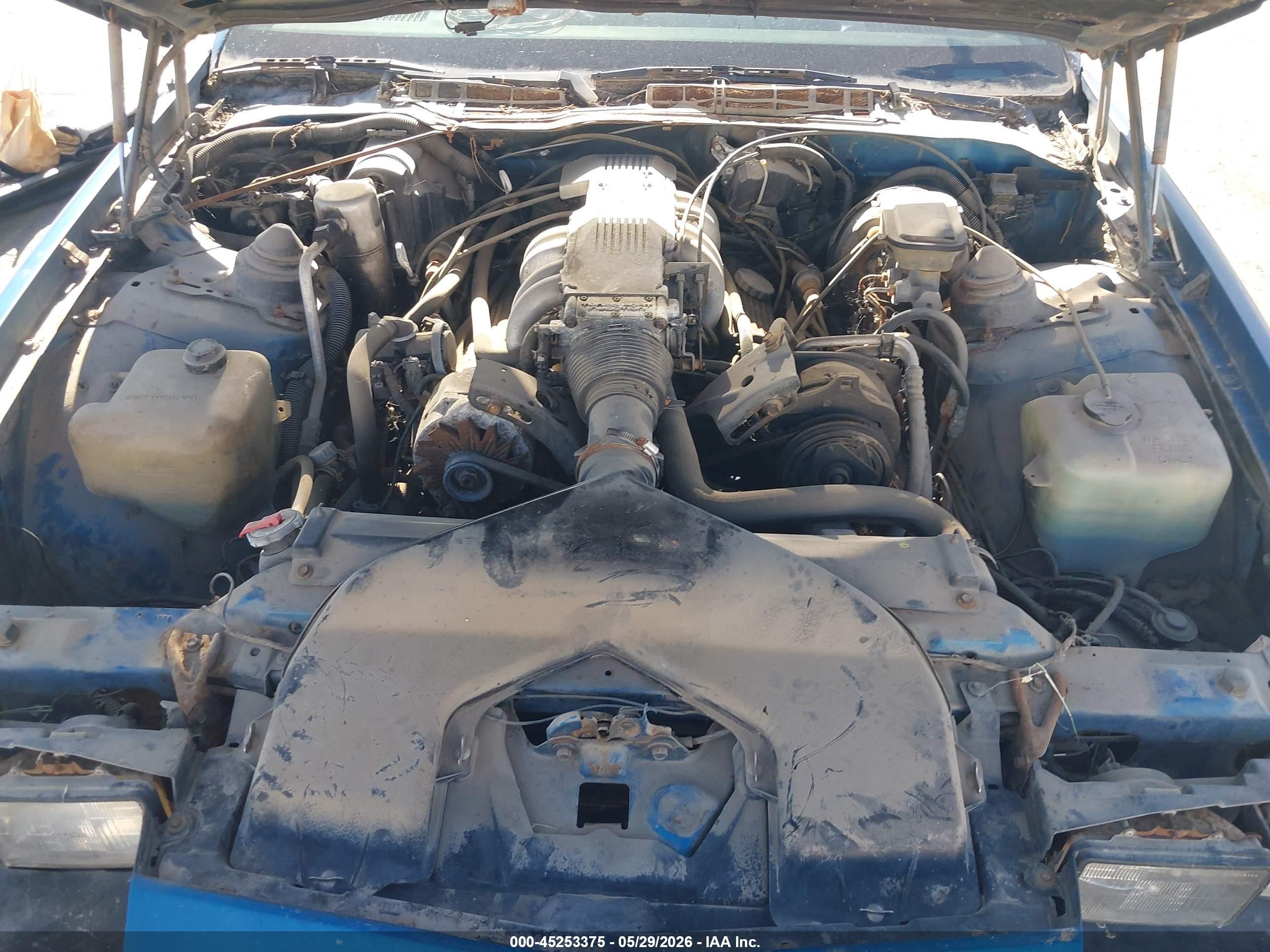 1985 Chevrolet Camaro   Blue vin: 1G1FP87F1FL467328
