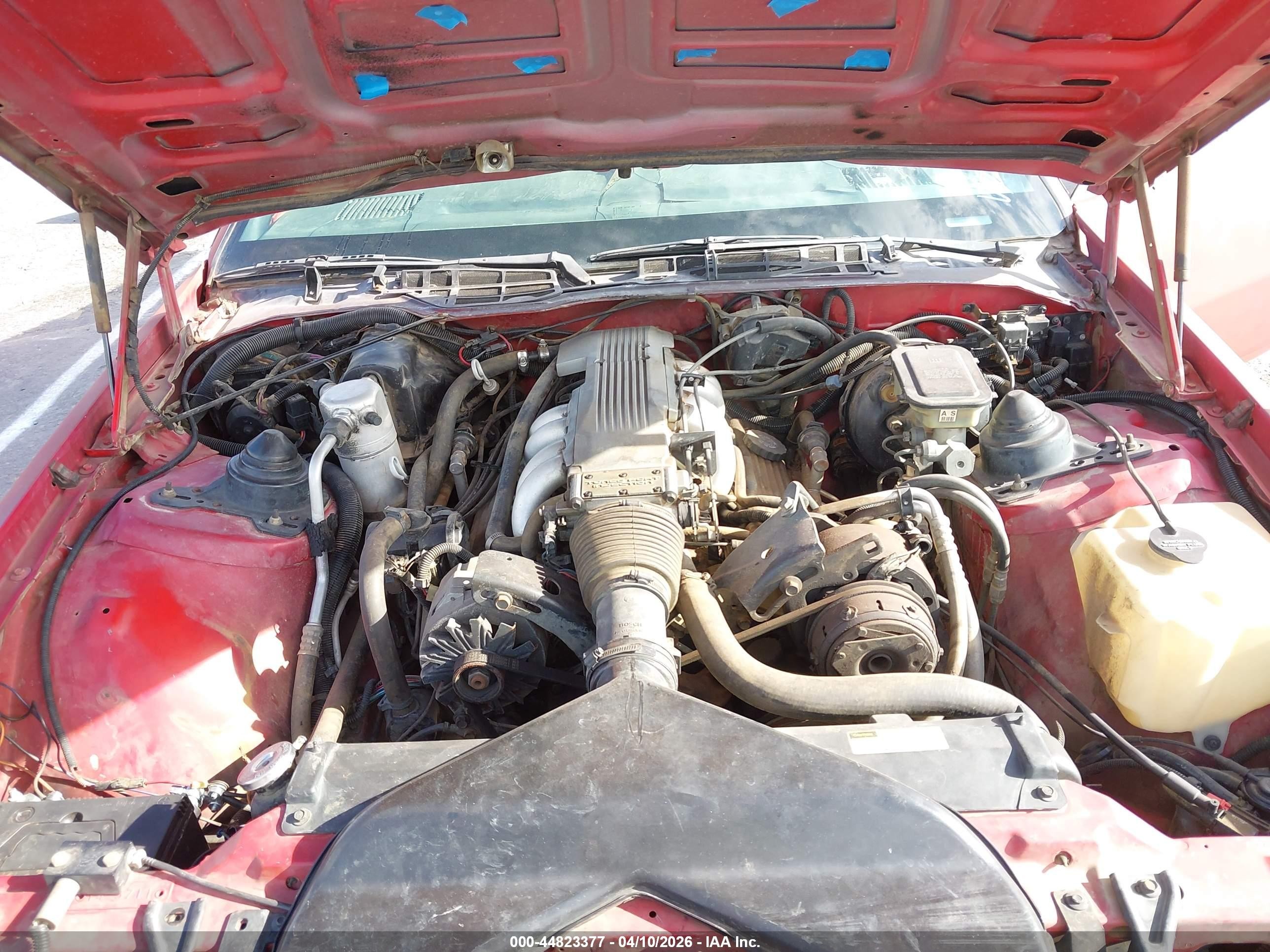 1986 Chevrolet Camaro   Red vin: 1G1FP87F2GL194580
