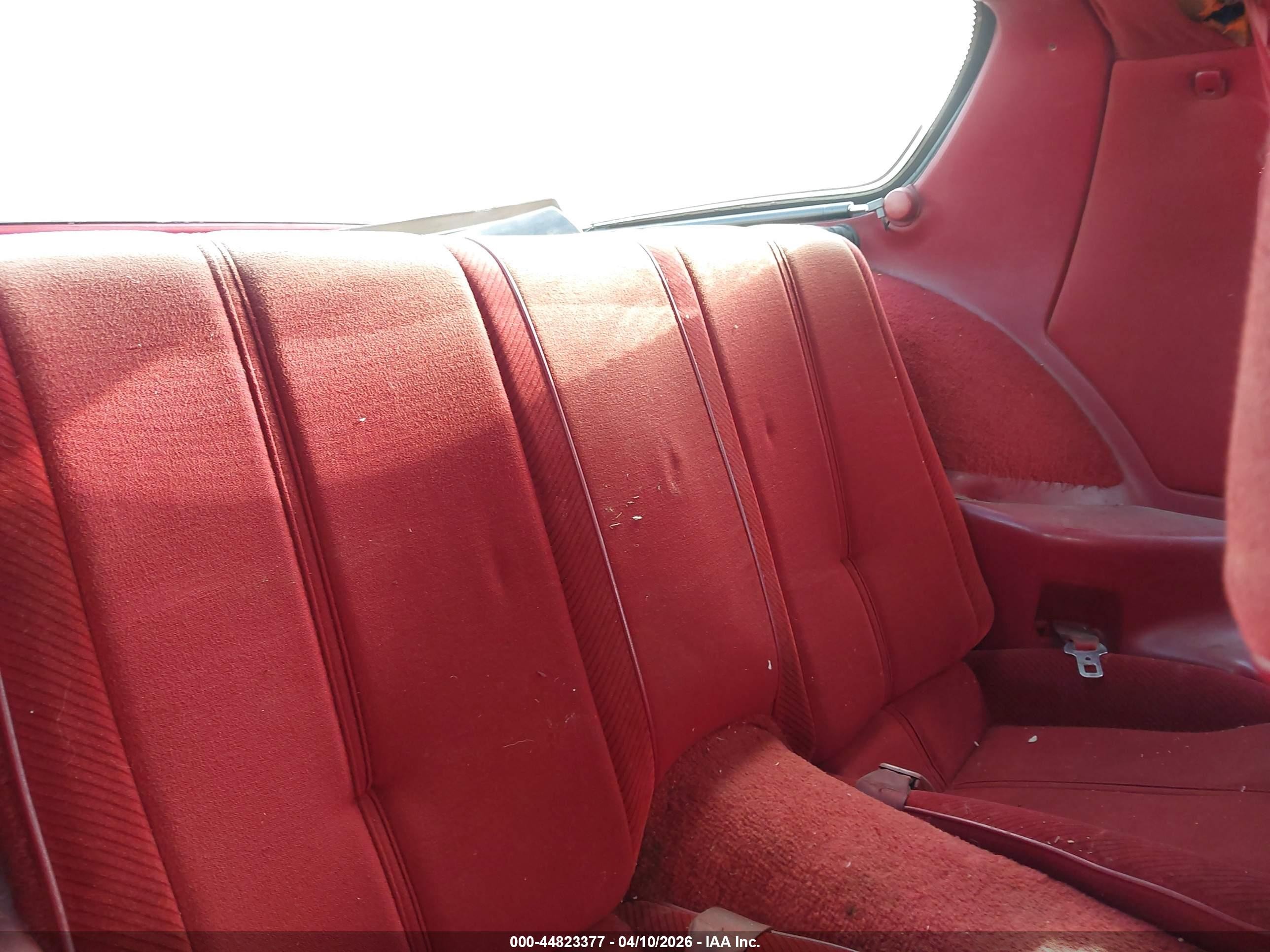 1986 Chevrolet Camaro   Red vin: 1G1FP87F2GL194580