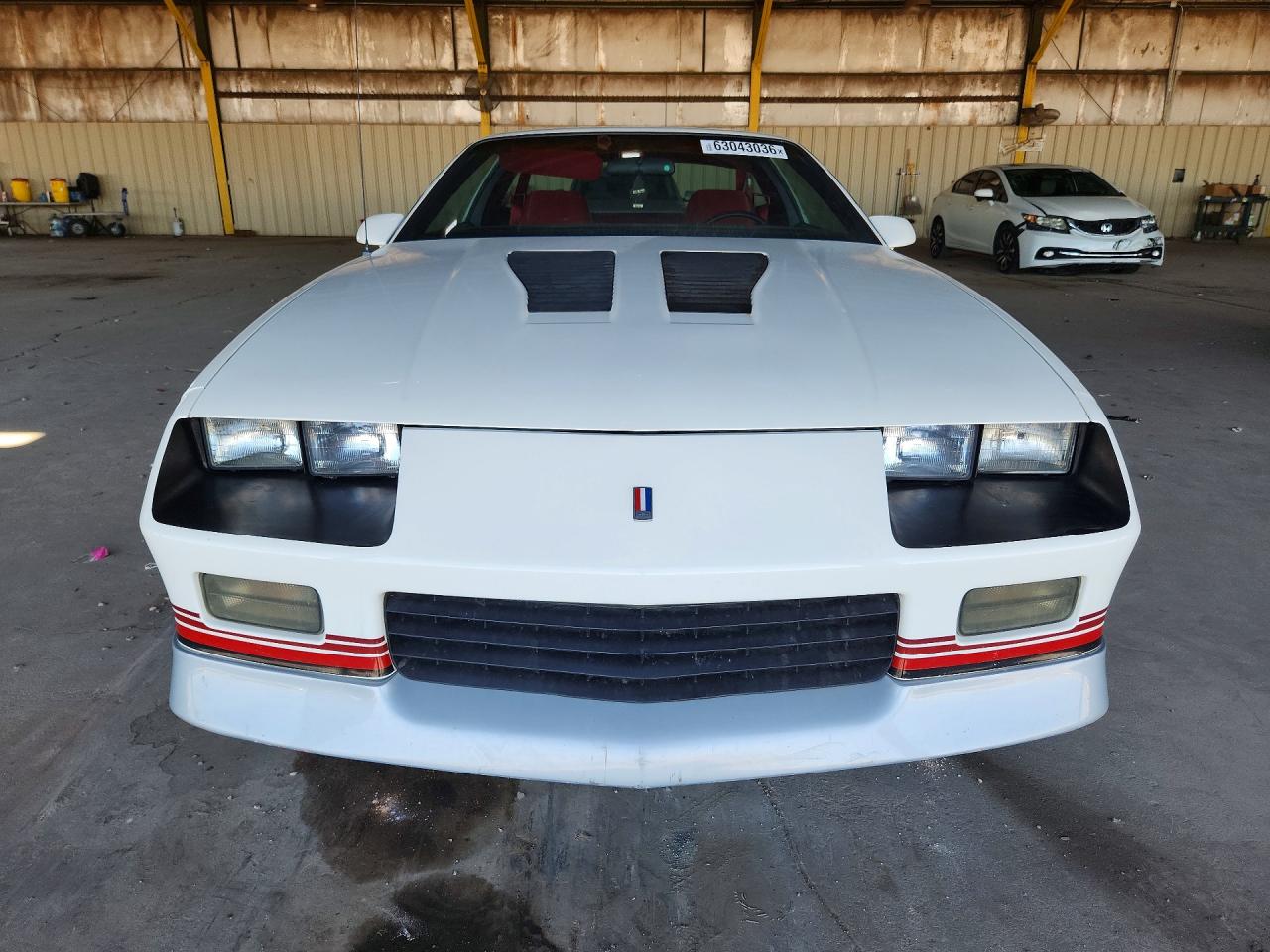 1986 Chevrolet Camaro White vin: 1G1FP87H2GL158552