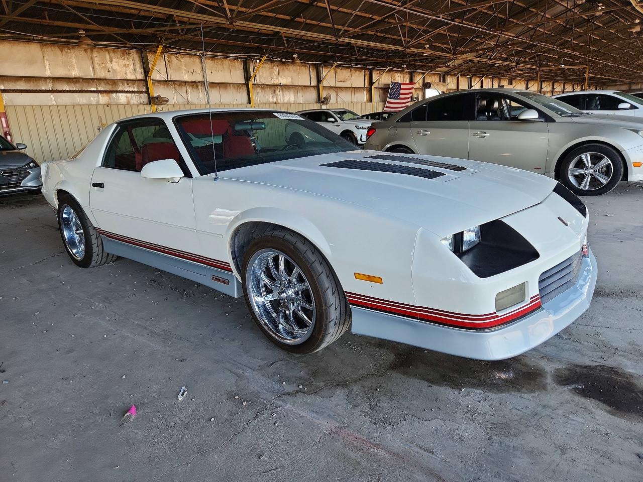 1986 Chevrolet Camaro White vin: 1G1FP87H2GL158552