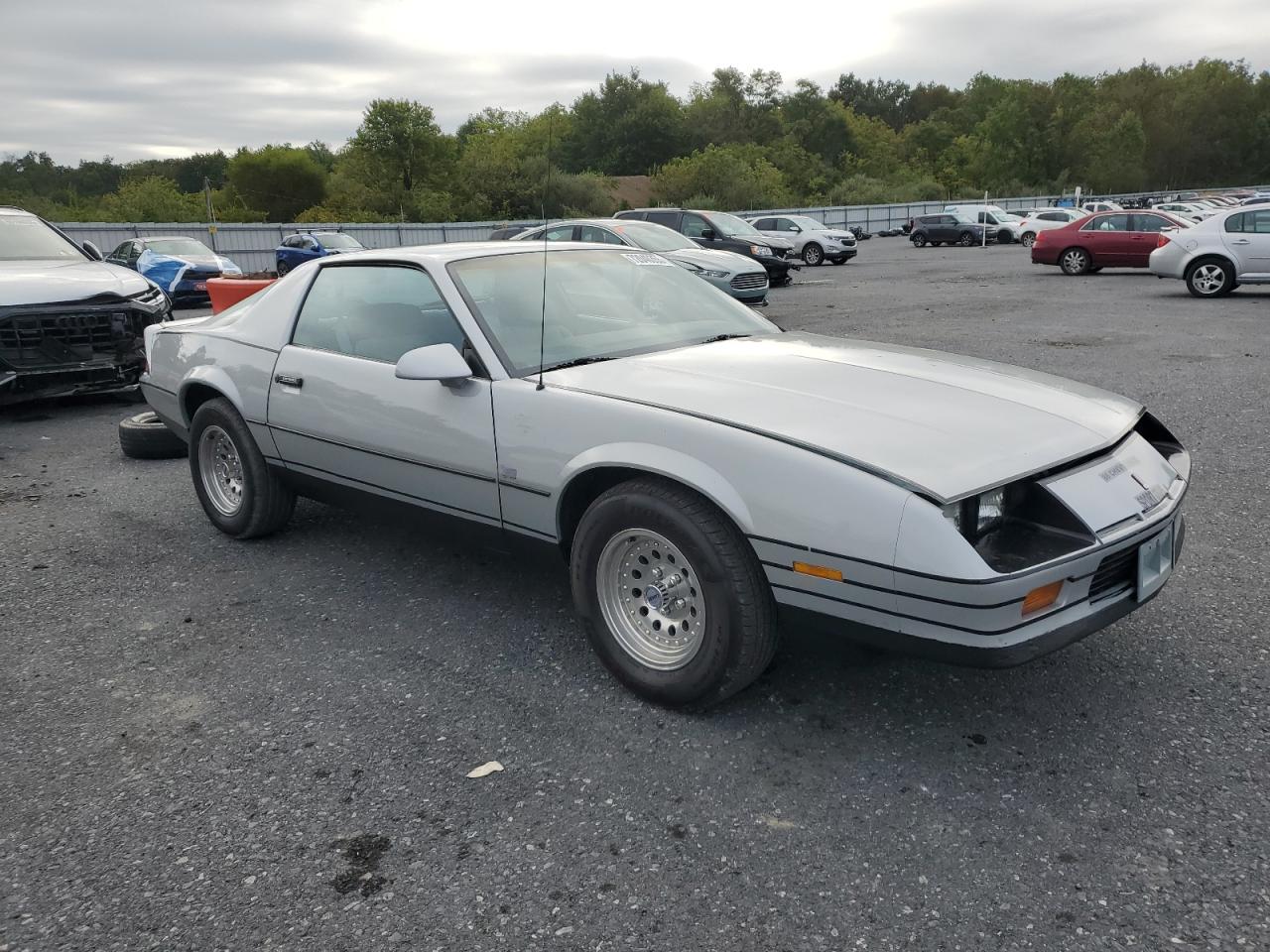 1986 Chevrolet Camaro Silver vin: 1G1FP87S6GN109967