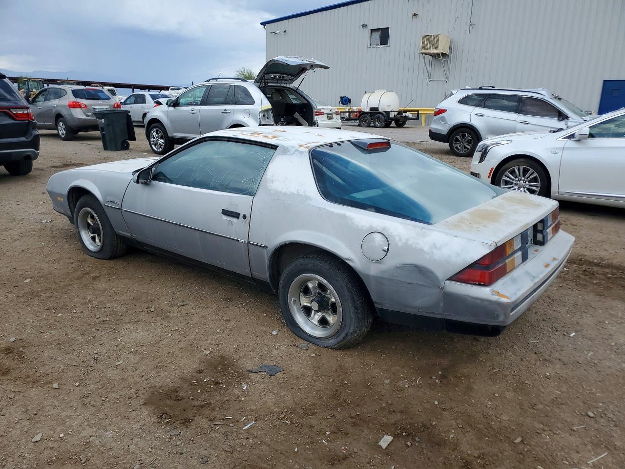 1986 Chev Camaro Gray vin: 1G1FP87S7GL115658