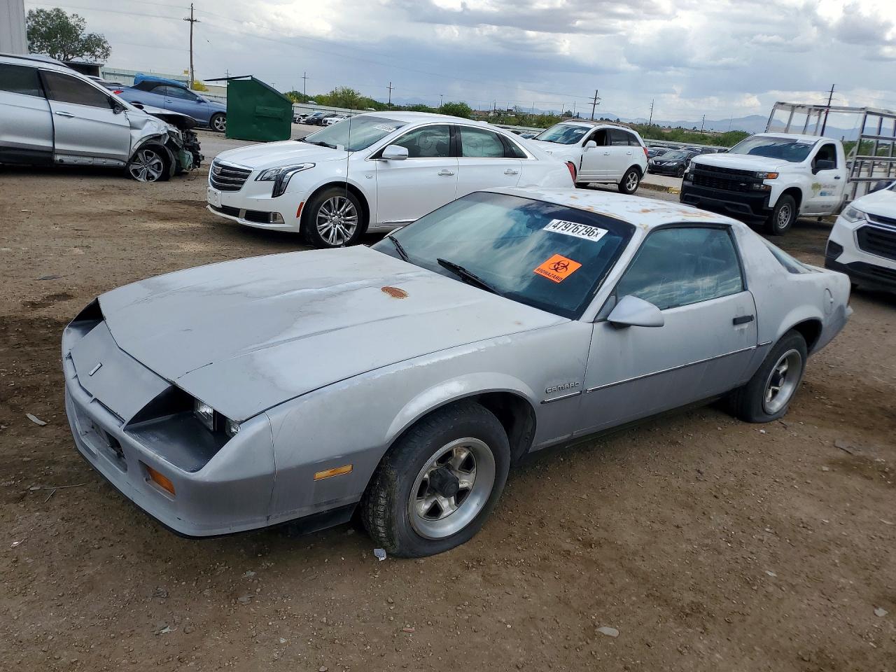 1986 Chev Camaro Gray vin: 1G1FP87S7GL115658