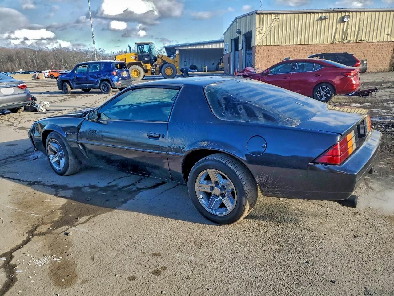 1986 Chevrolet Camaro Угольный vin: 1G1FP87S9GN170116